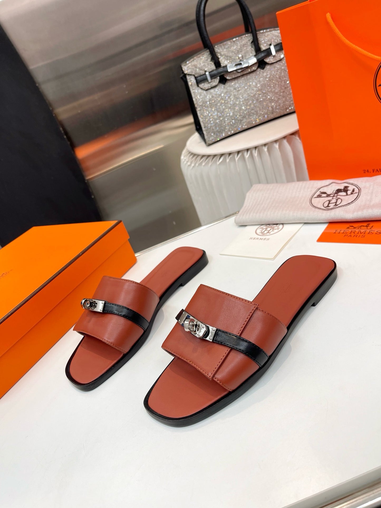 New luxury fashion Ladies' slippers Oran sandals