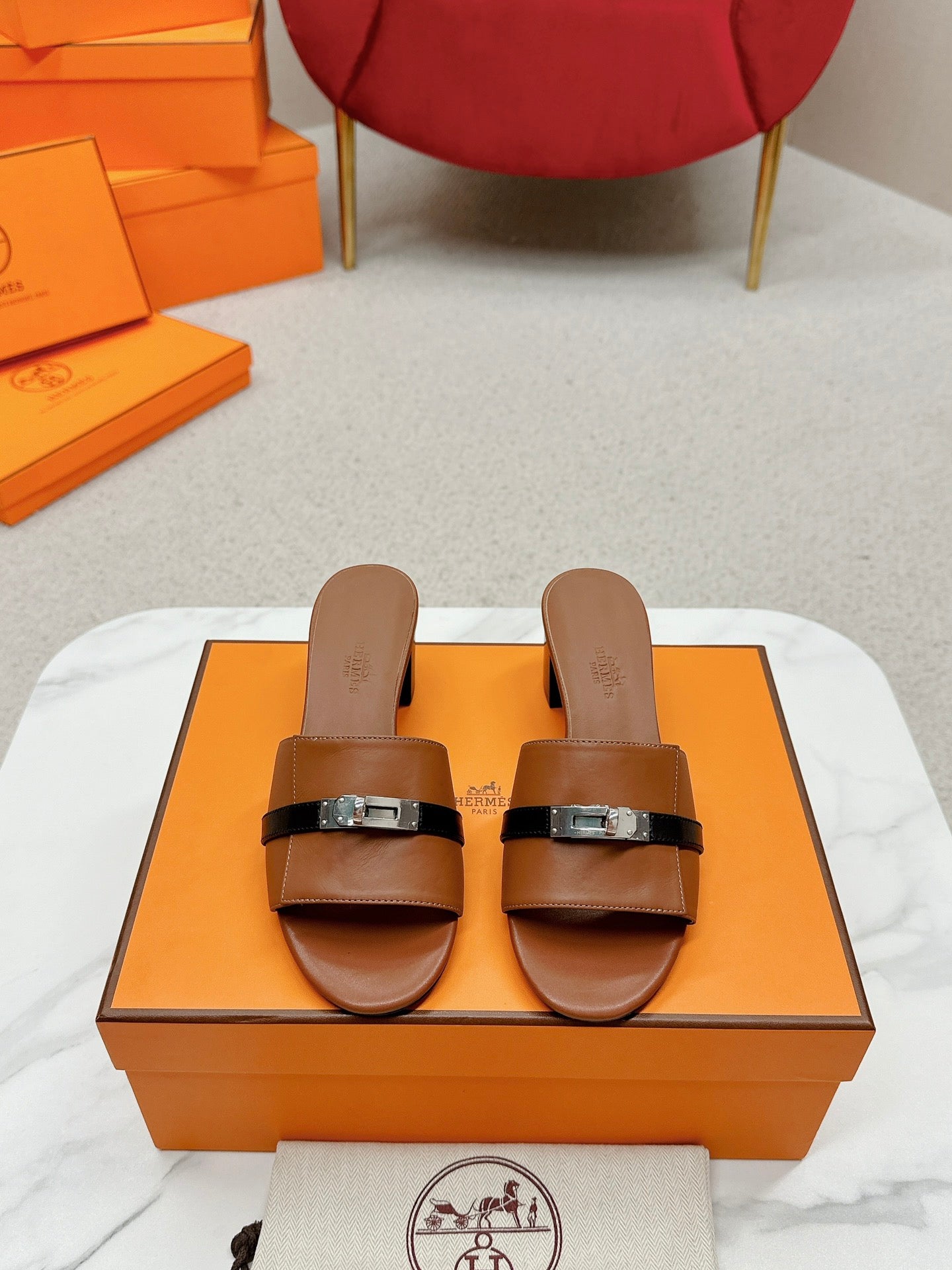 New luxury fashion Kelly Ladies' high-heeled sandals