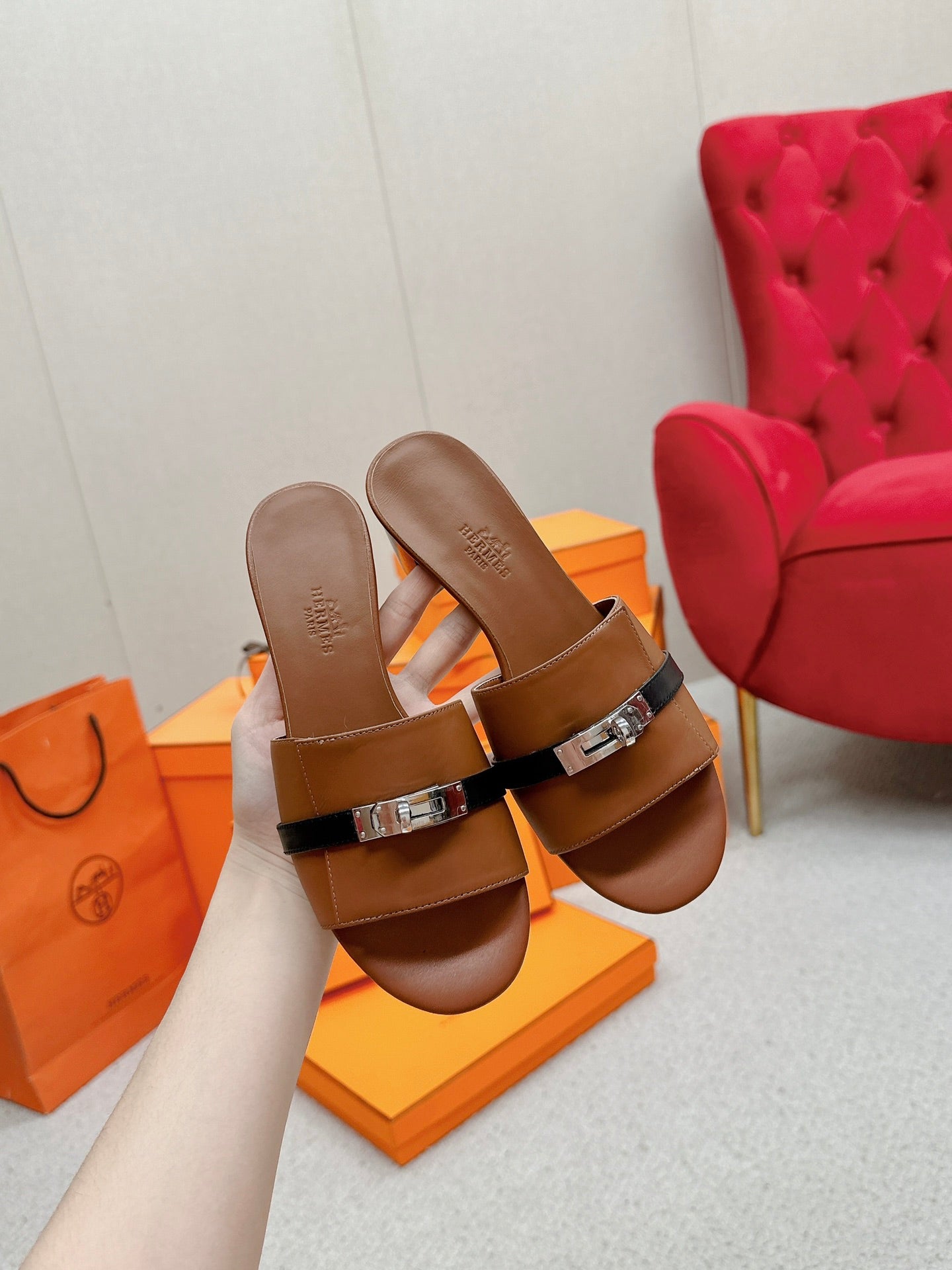 New luxury fashion Kelly Ladies' high-heeled sandals