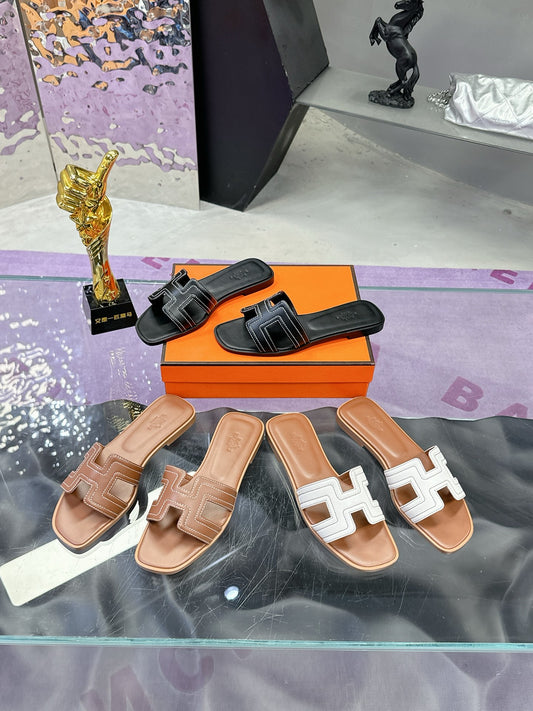 New luxury fashion Kelly Ladies'  sandals