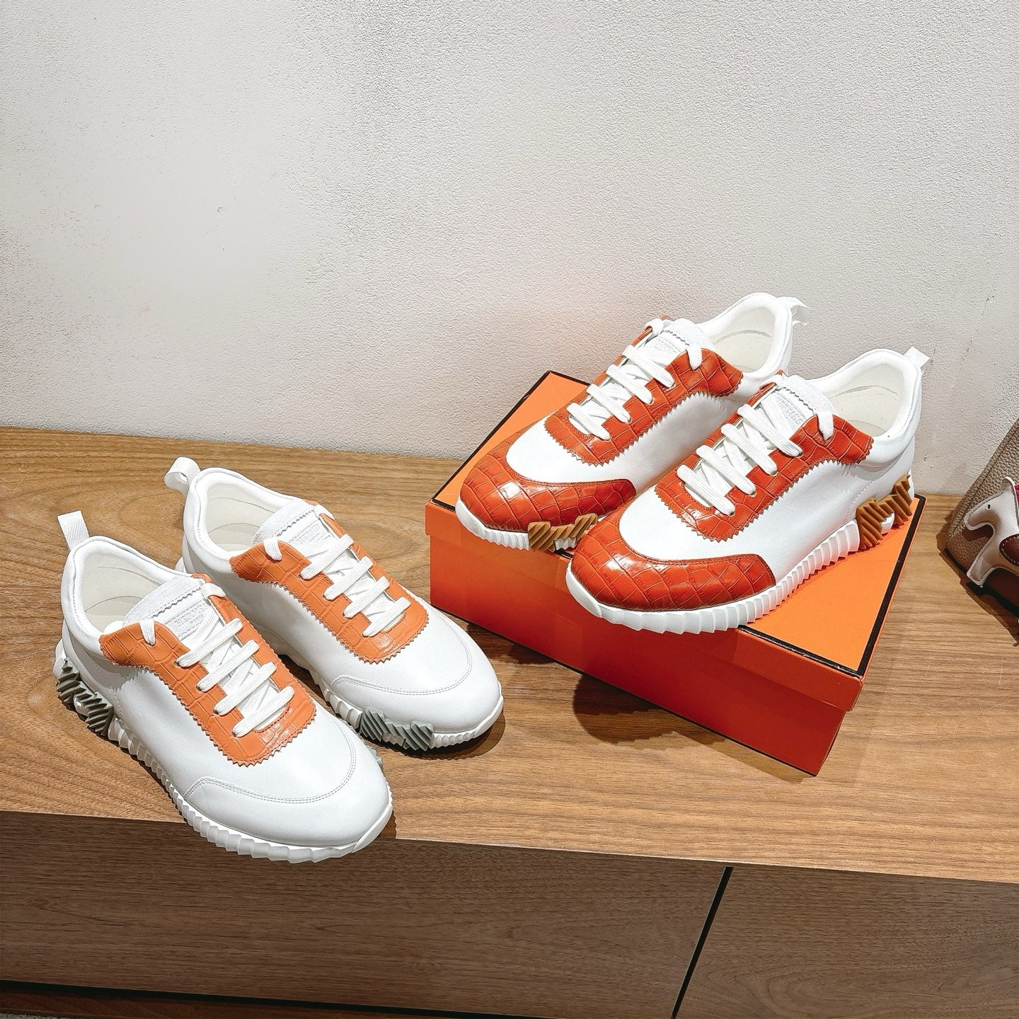 New luxury fashion Arrival Sneakers