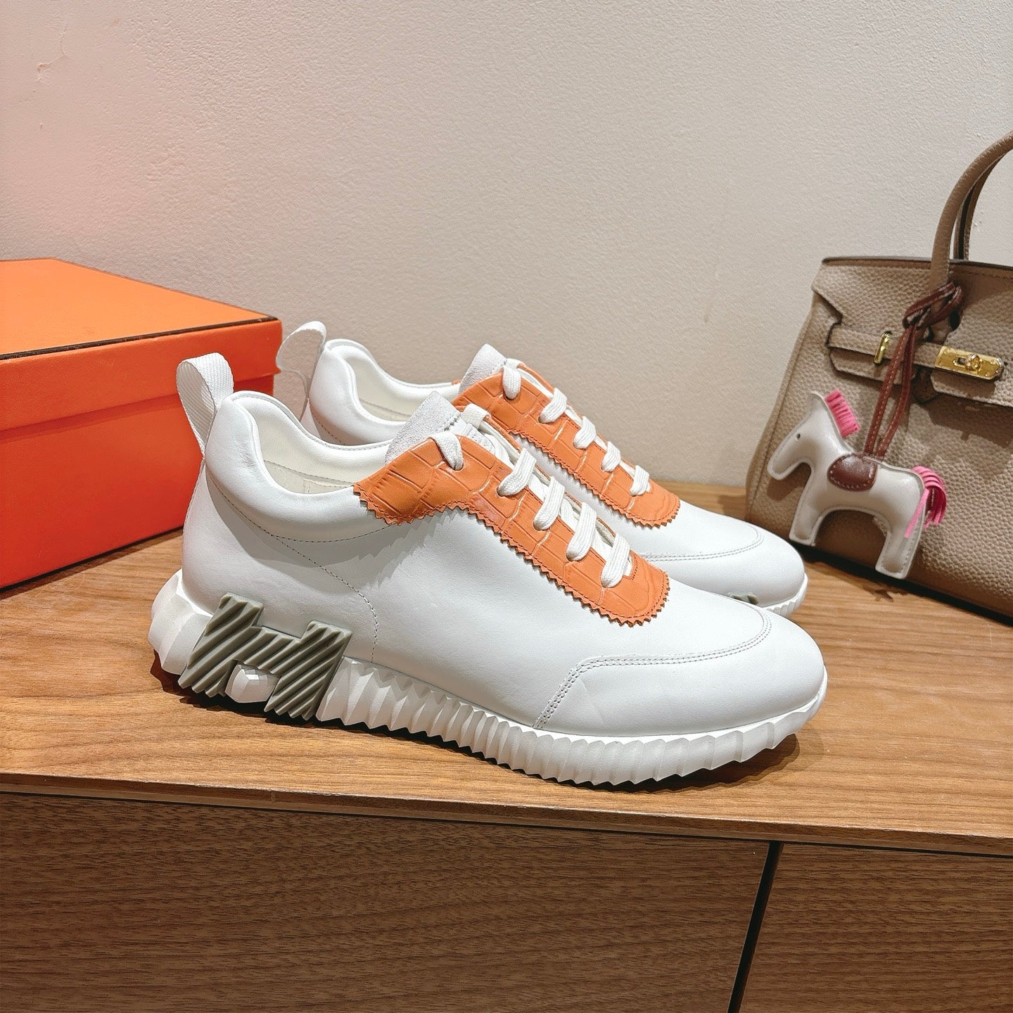 New luxury fashion Arrival Sneakers