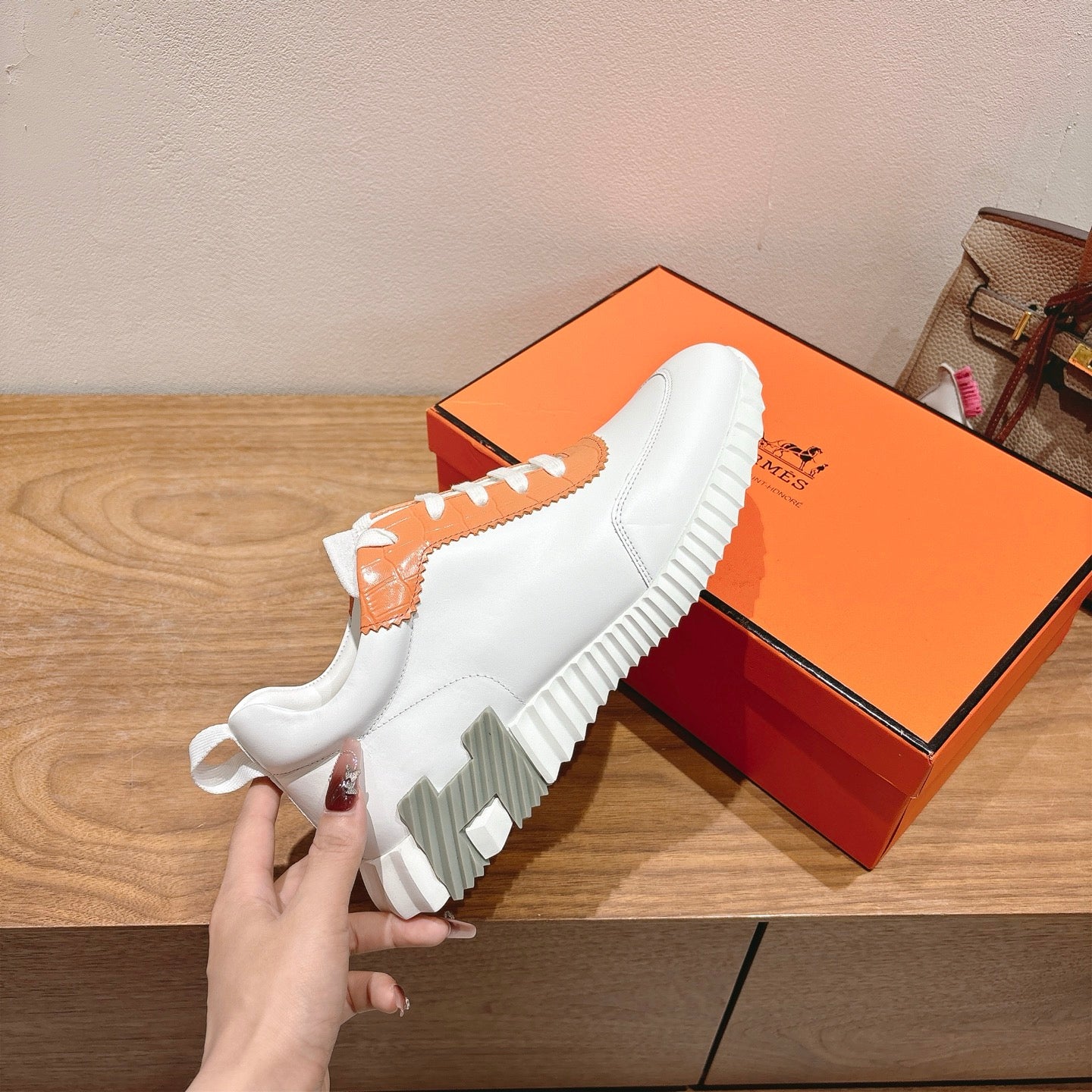 New luxury fashion Arrival Sneakers