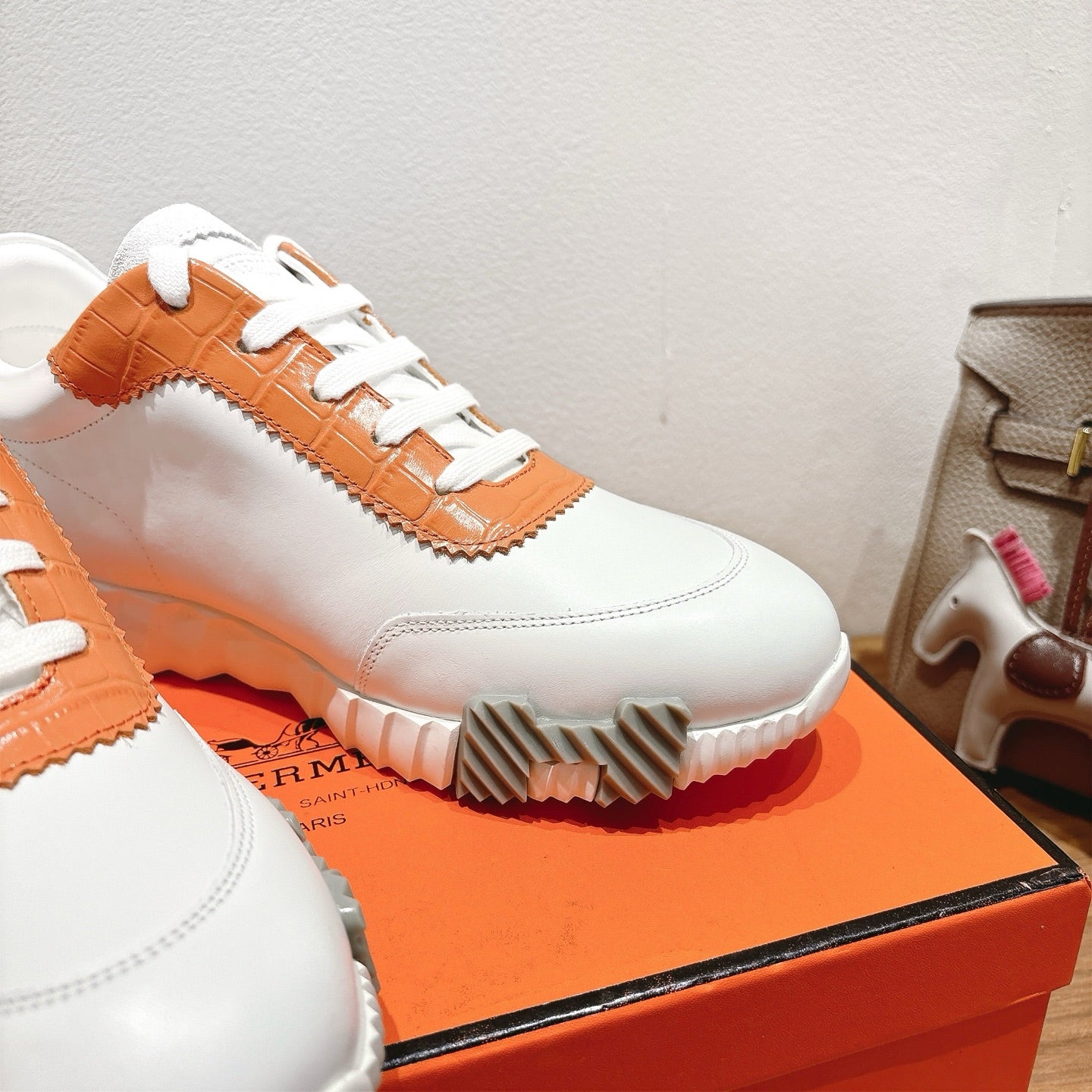 New luxury fashion Arrival Sneakers