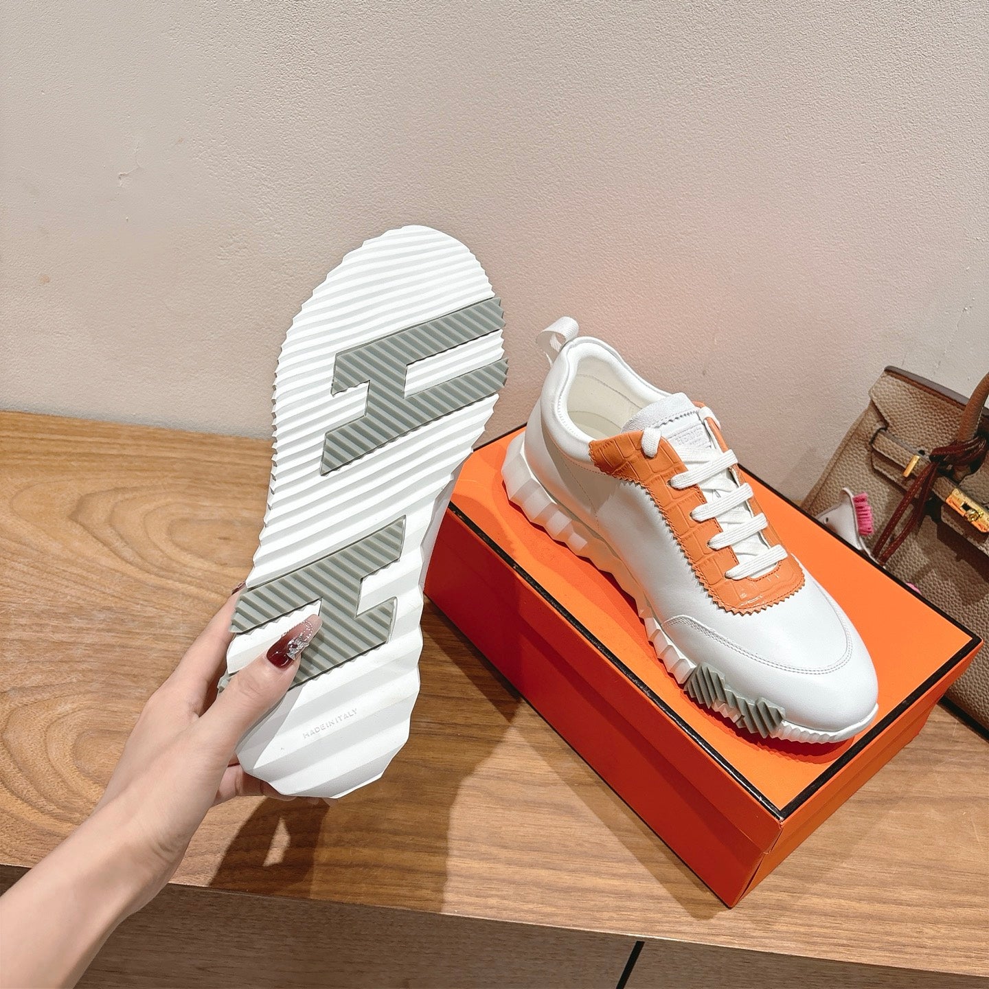 New luxury fashion Arrival Sneakers