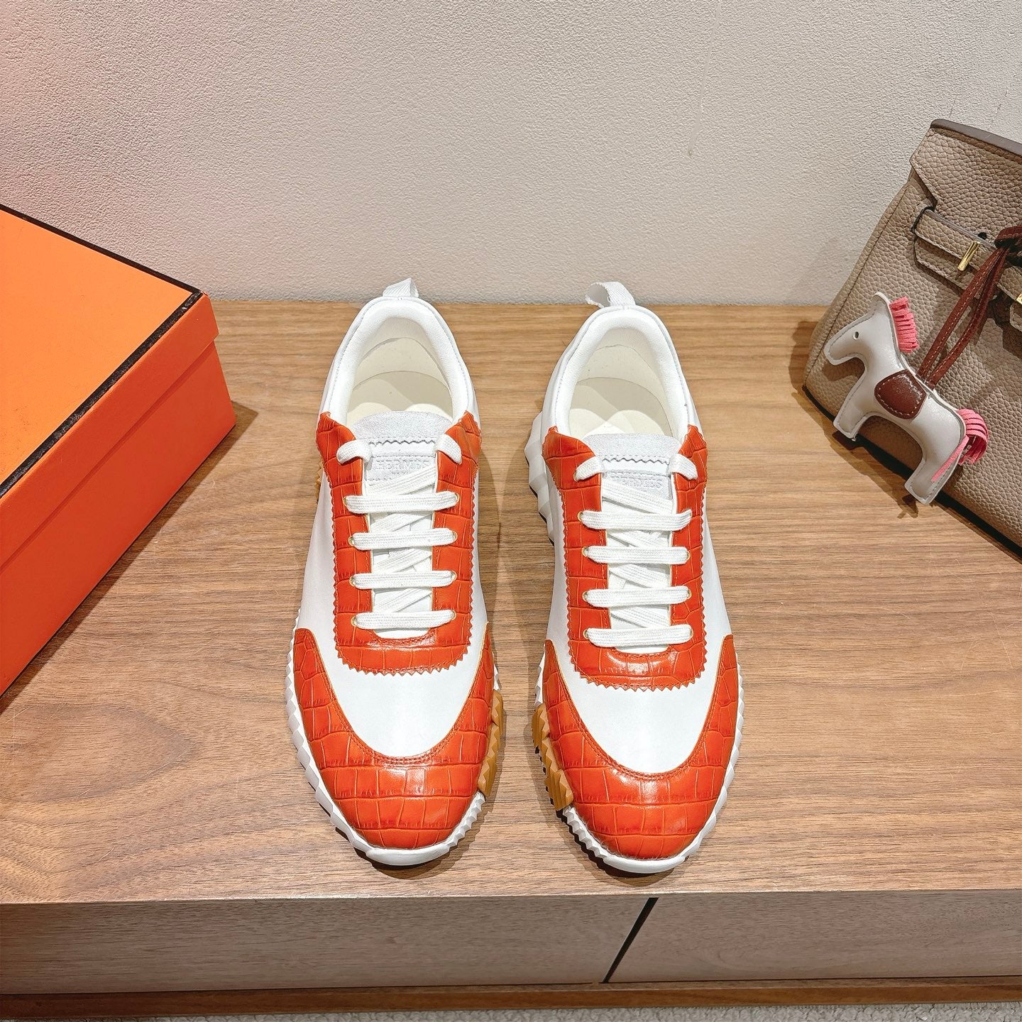 New luxury fashion Arrival Sneakers