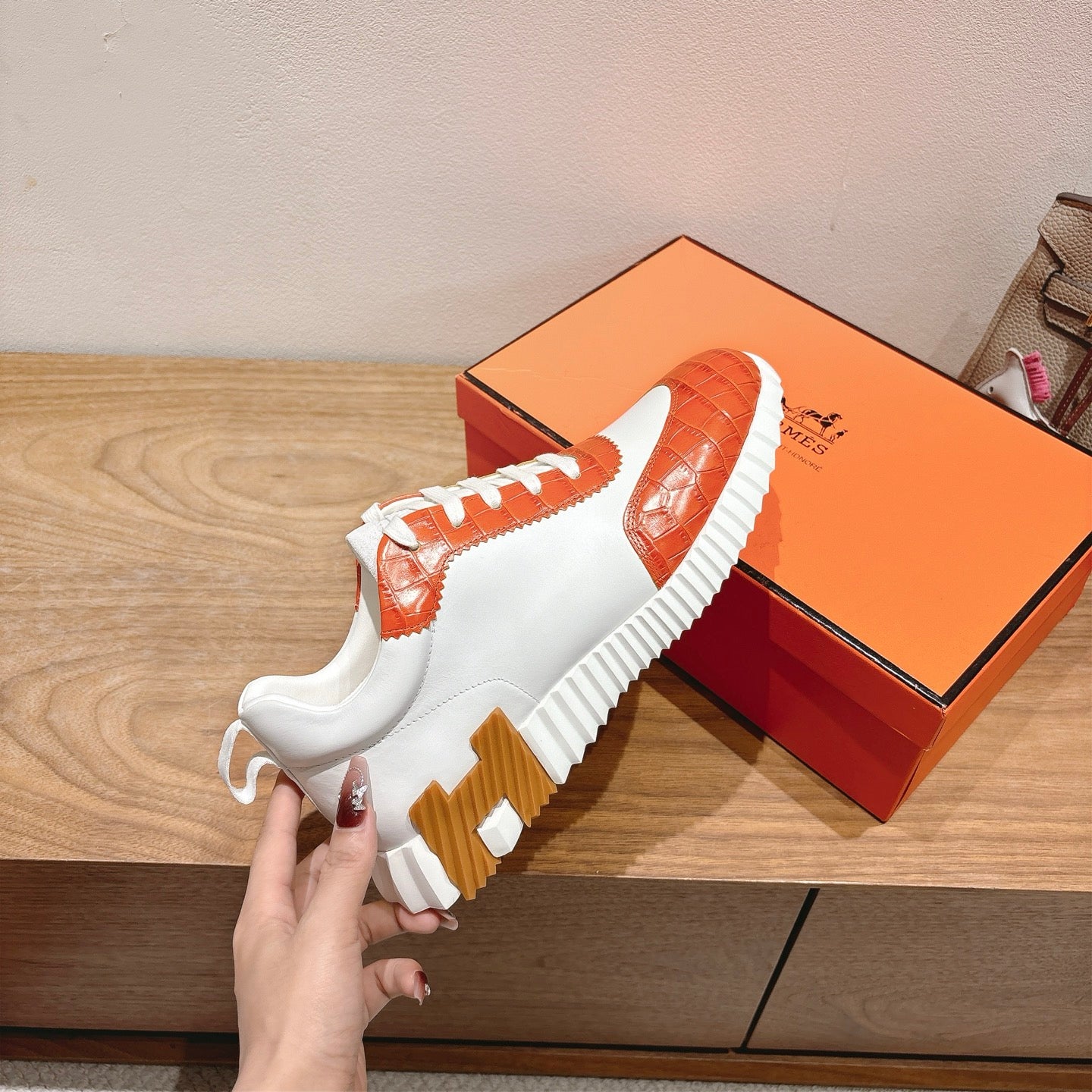 New luxury fashion Arrival Sneakers