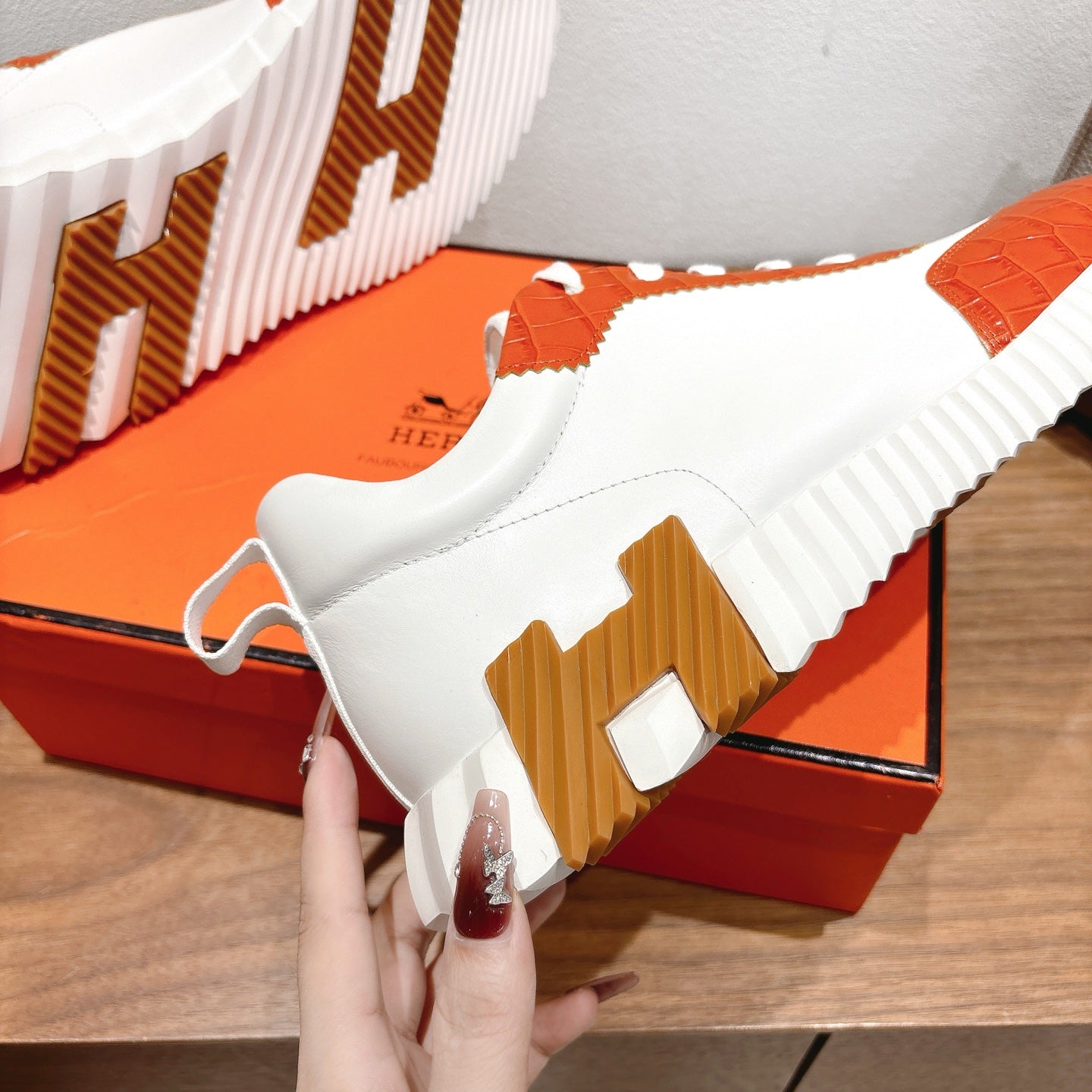 New luxury fashion Arrival Sneakers