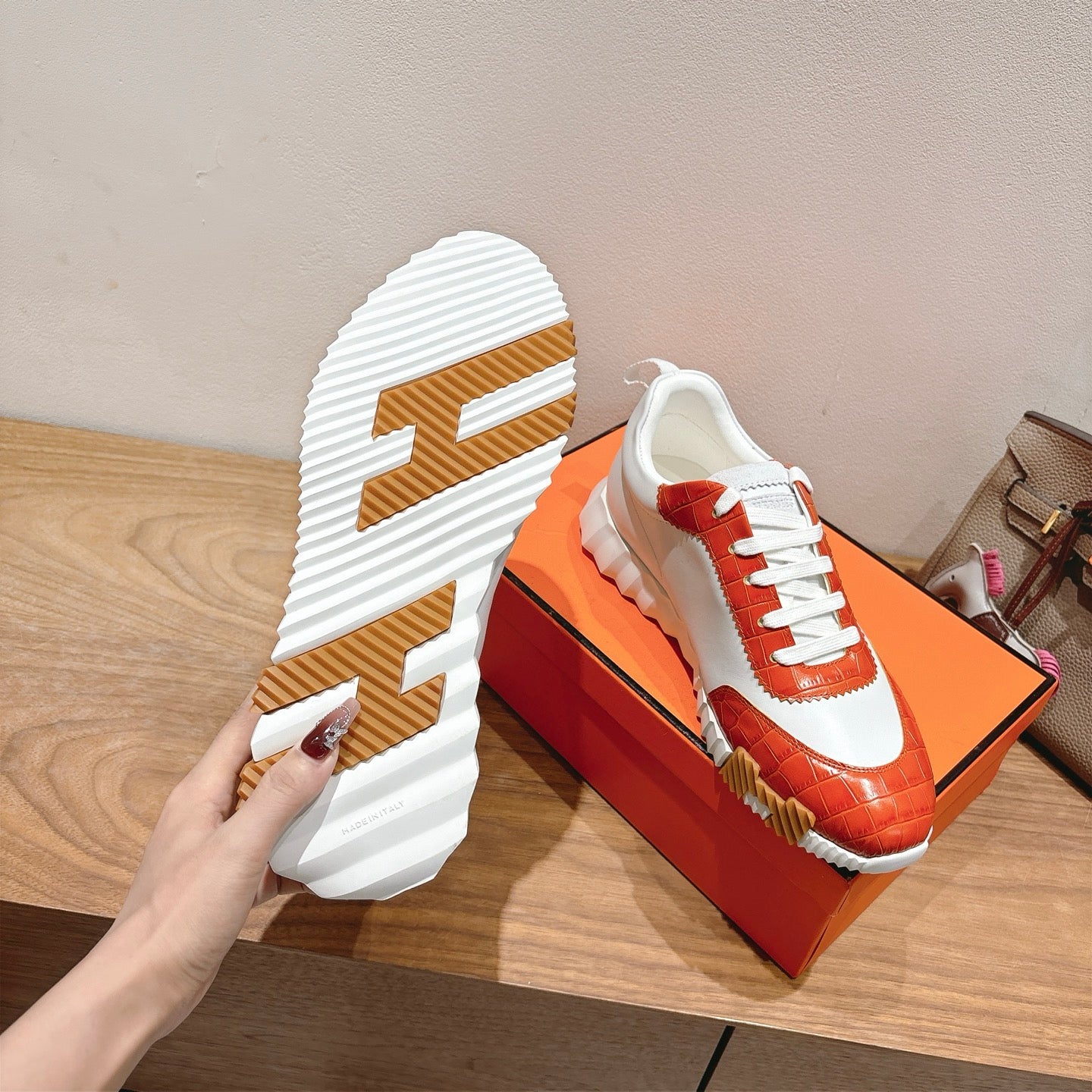 New luxury fashion Arrival Sneakers