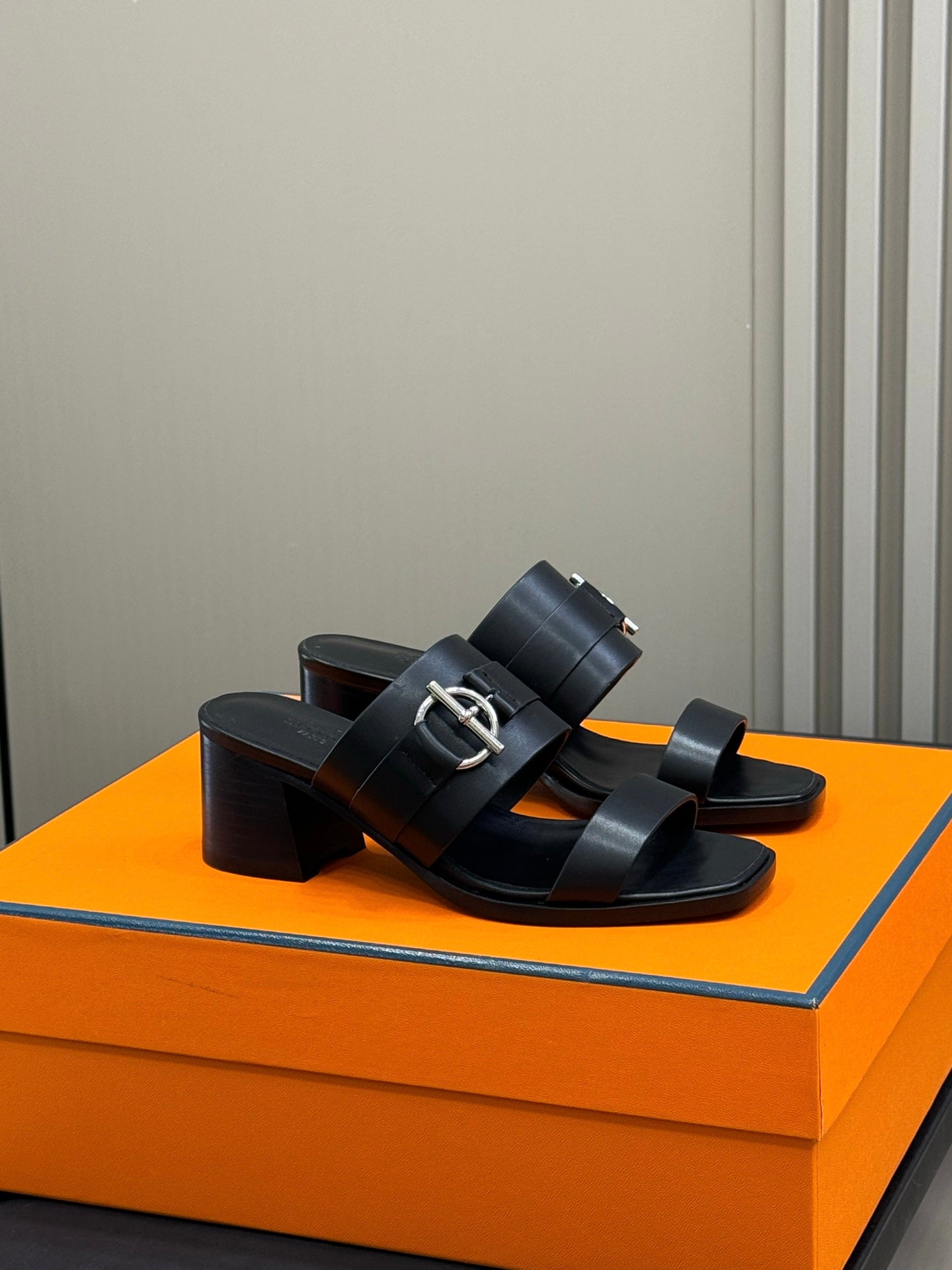 New luxury fashion Glenan Ladies' high-heeled sandals 6CM