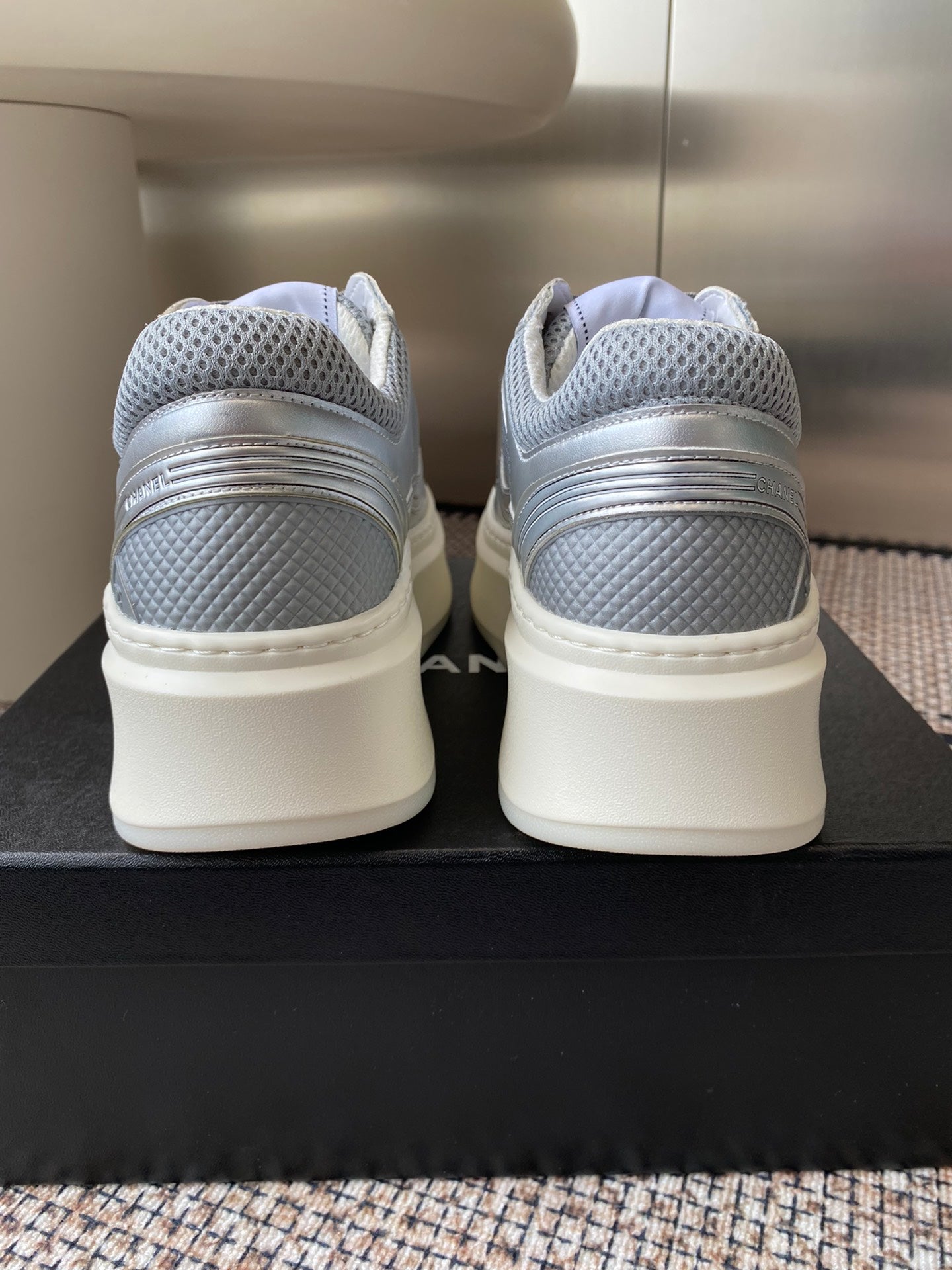New luxury fashion Show Sneakers