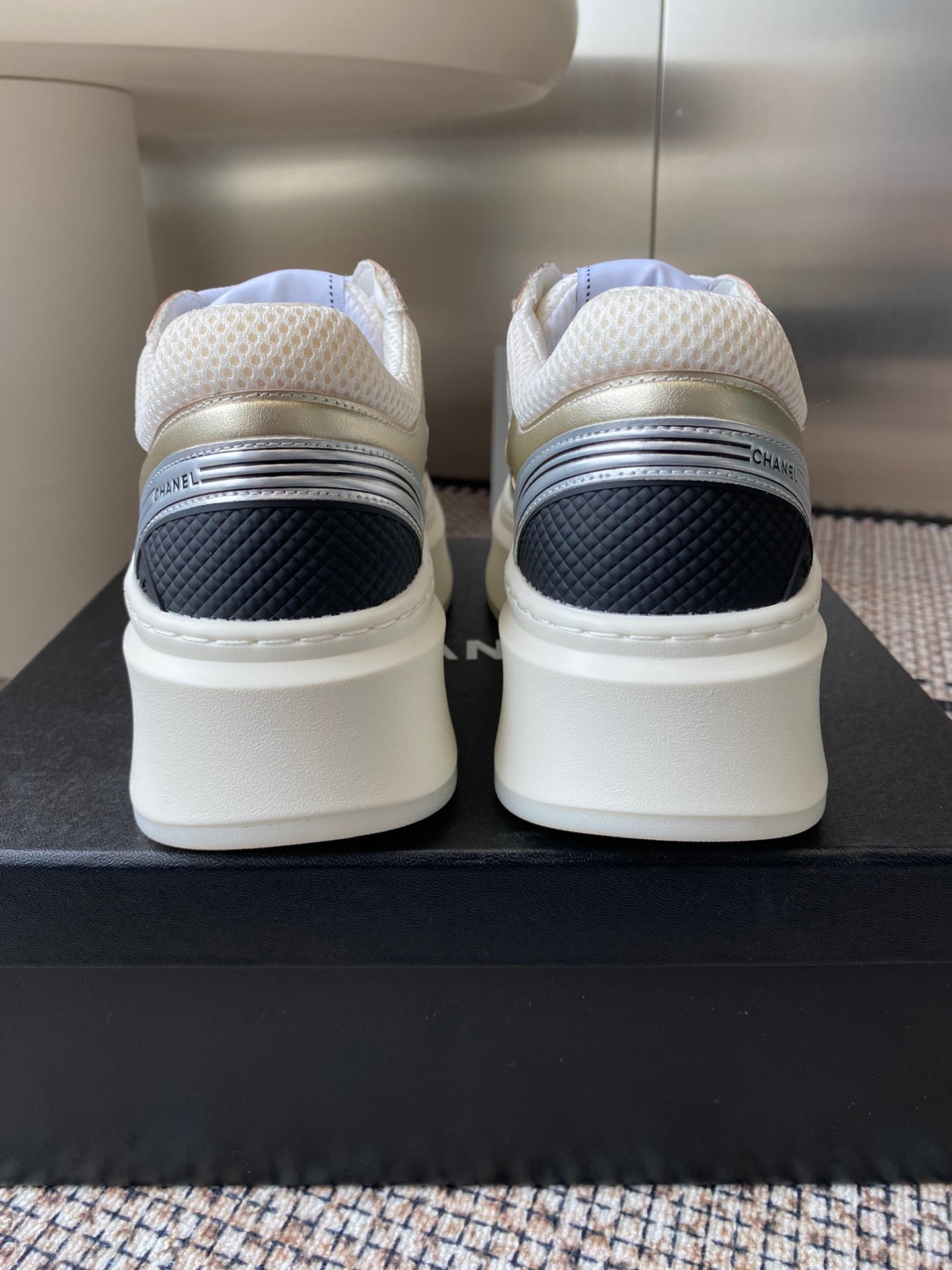 New luxury fashion Show Sneakers