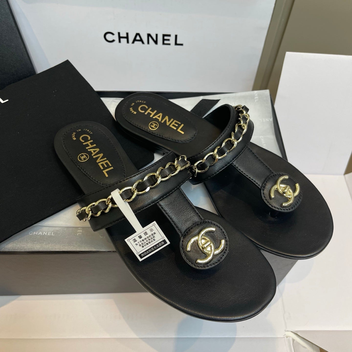 New luxury fashion Double C "logo" chain sandals