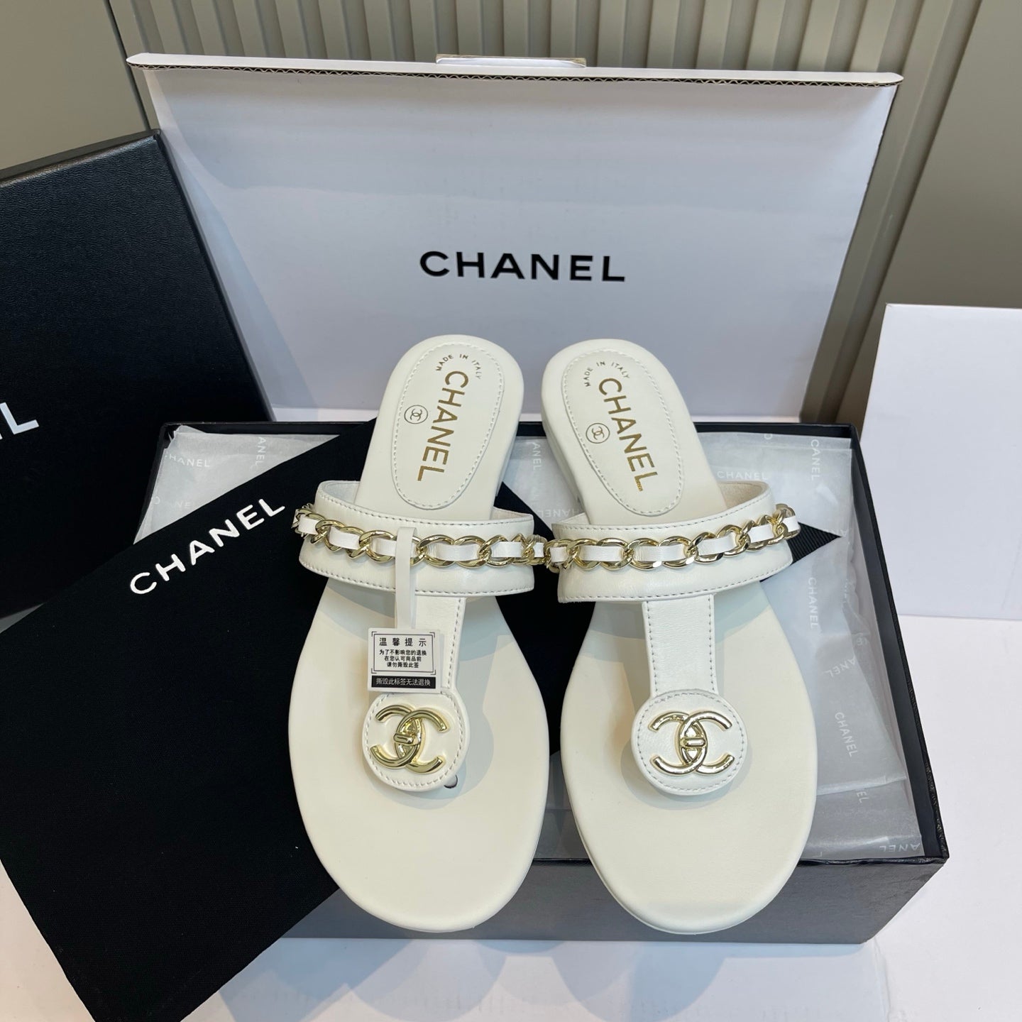 New luxury fashion Double C "logo" chain sandals