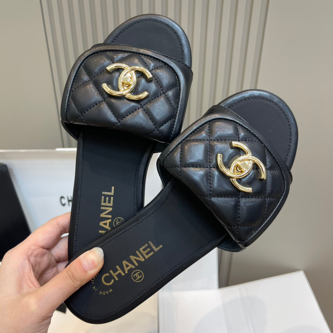 New luxury fashion Lingge backpack buckle slippers