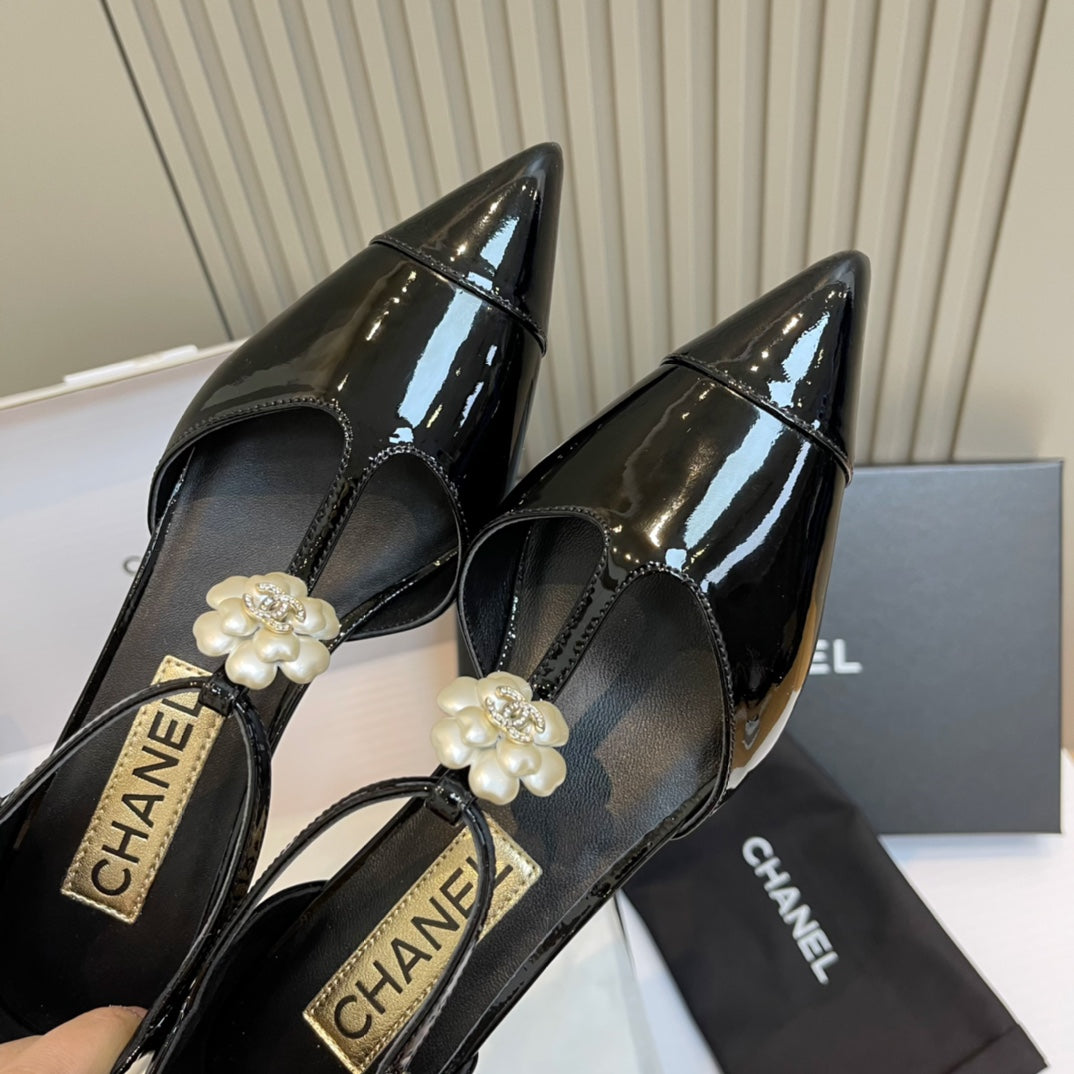New luxury fashion Double C "logo" ladies high heels 4.5CM