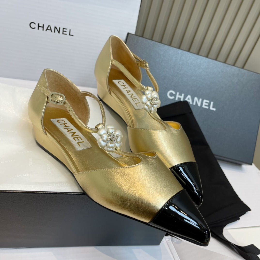 New luxury fashion Double C "logo" ladies high heels 4.5CM