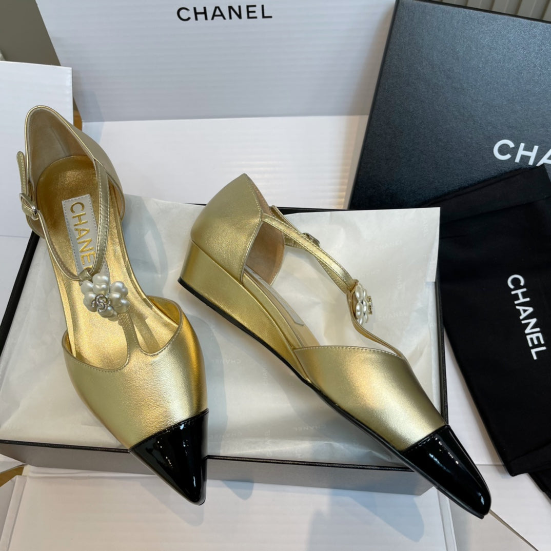 New luxury fashion Double C "logo" ladies high heels 4.5CM