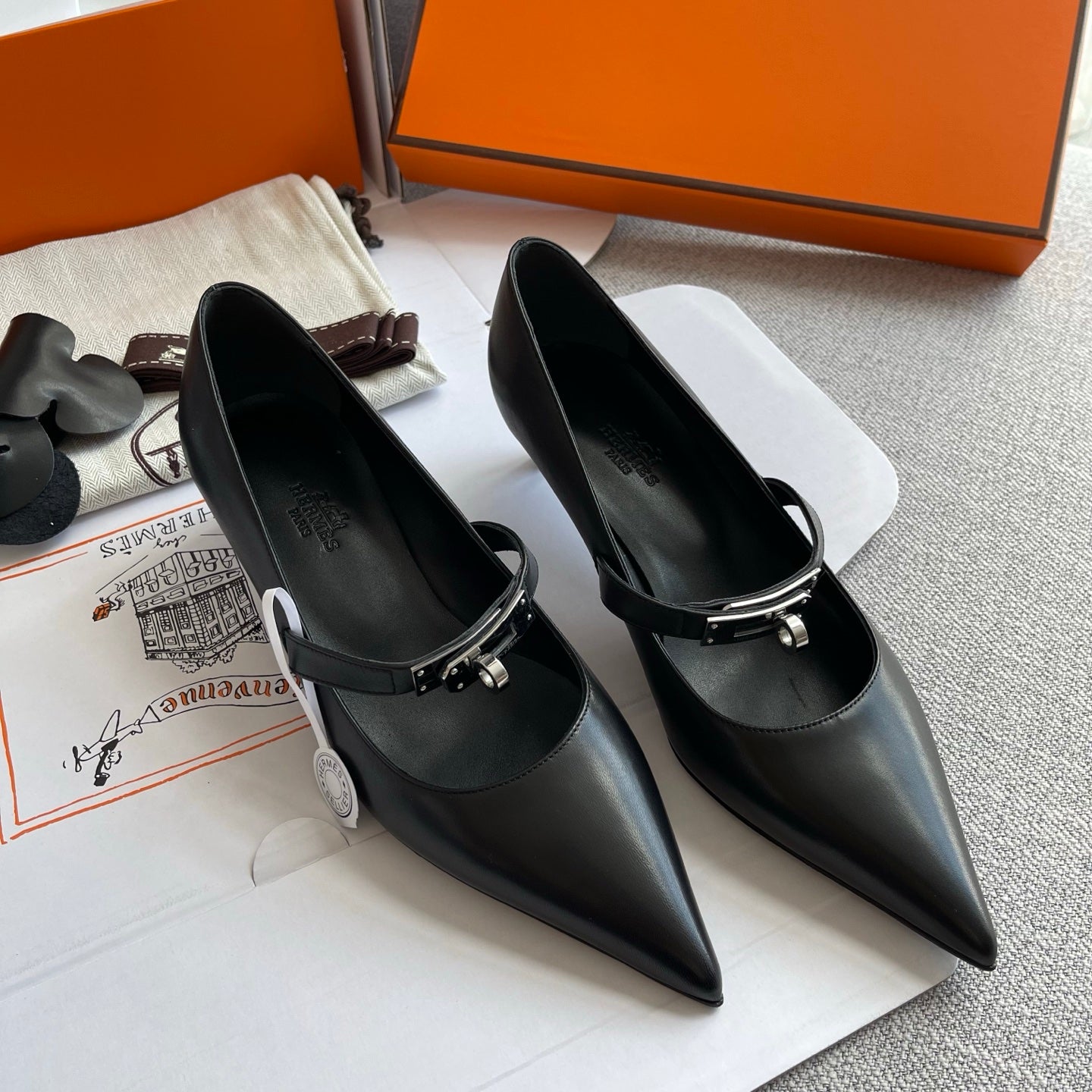 New luxury fashion Kelly  Buckle Fashion Pointed Women's High Heels
