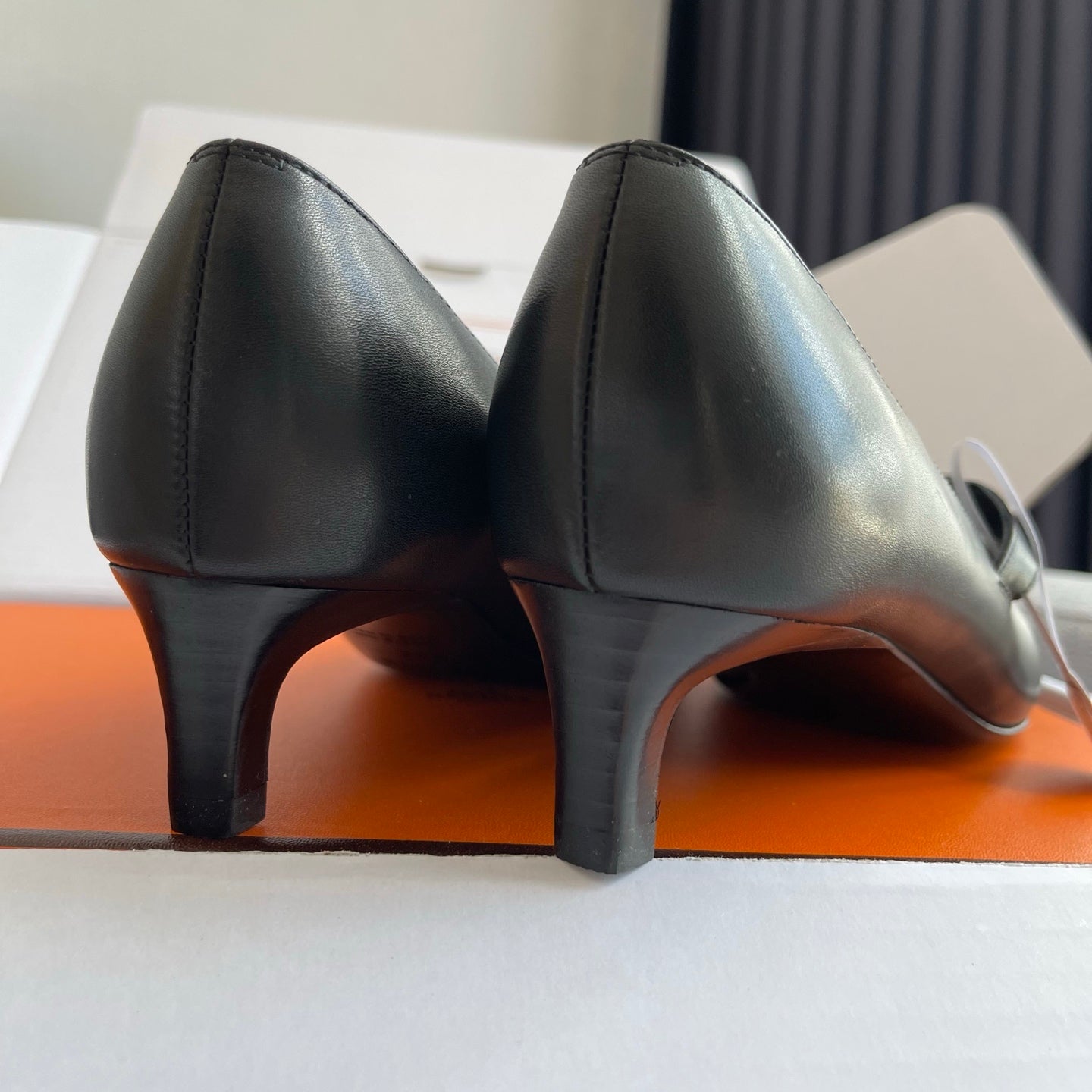 New luxury fashion Kelly  Buckle Fashion Pointed Women's High Heels
