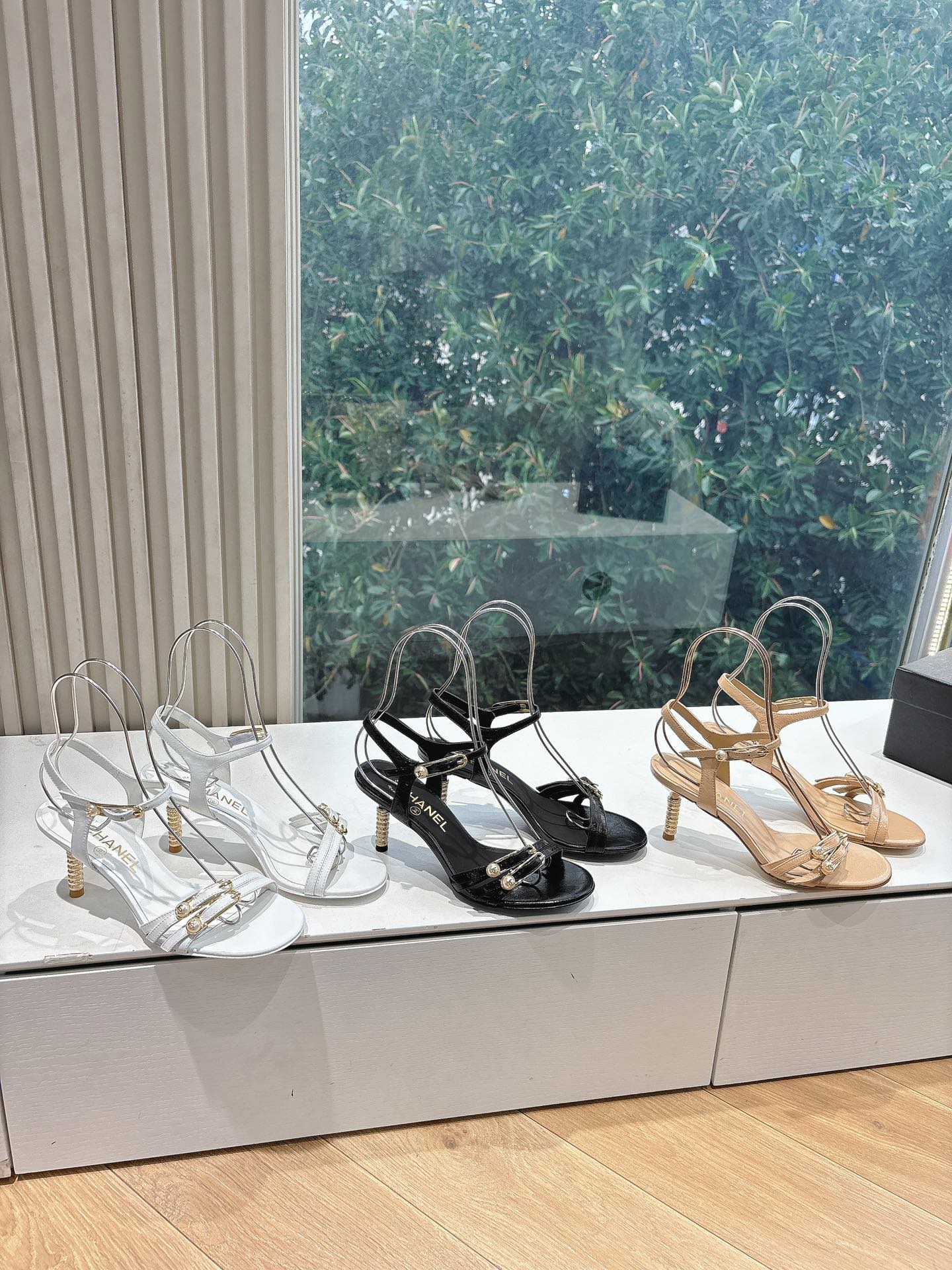New luxury fashion Double C "logo" ladies high heels 7CM