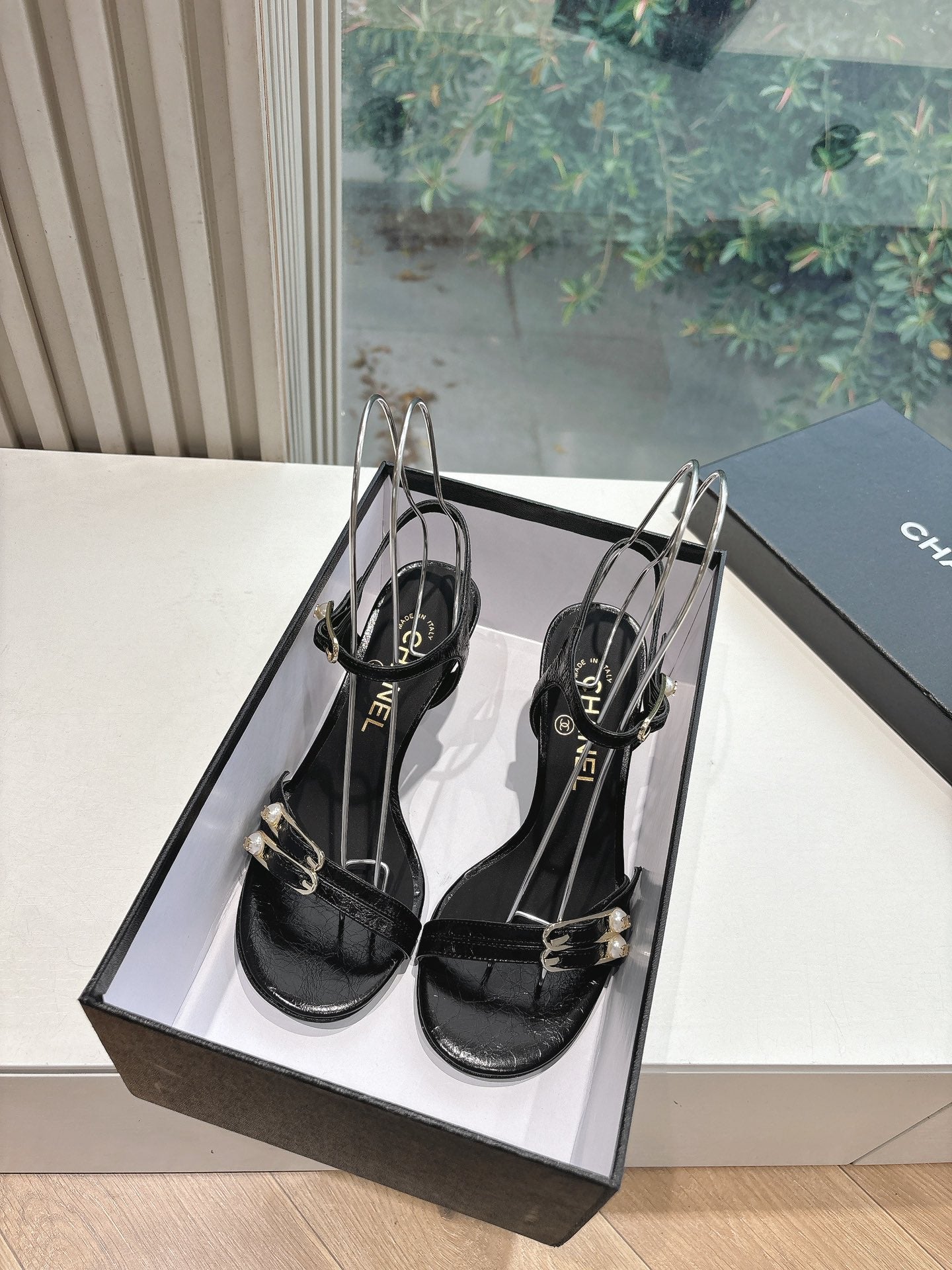 New luxury fashion Double C "logo" ladies high heels 7CM