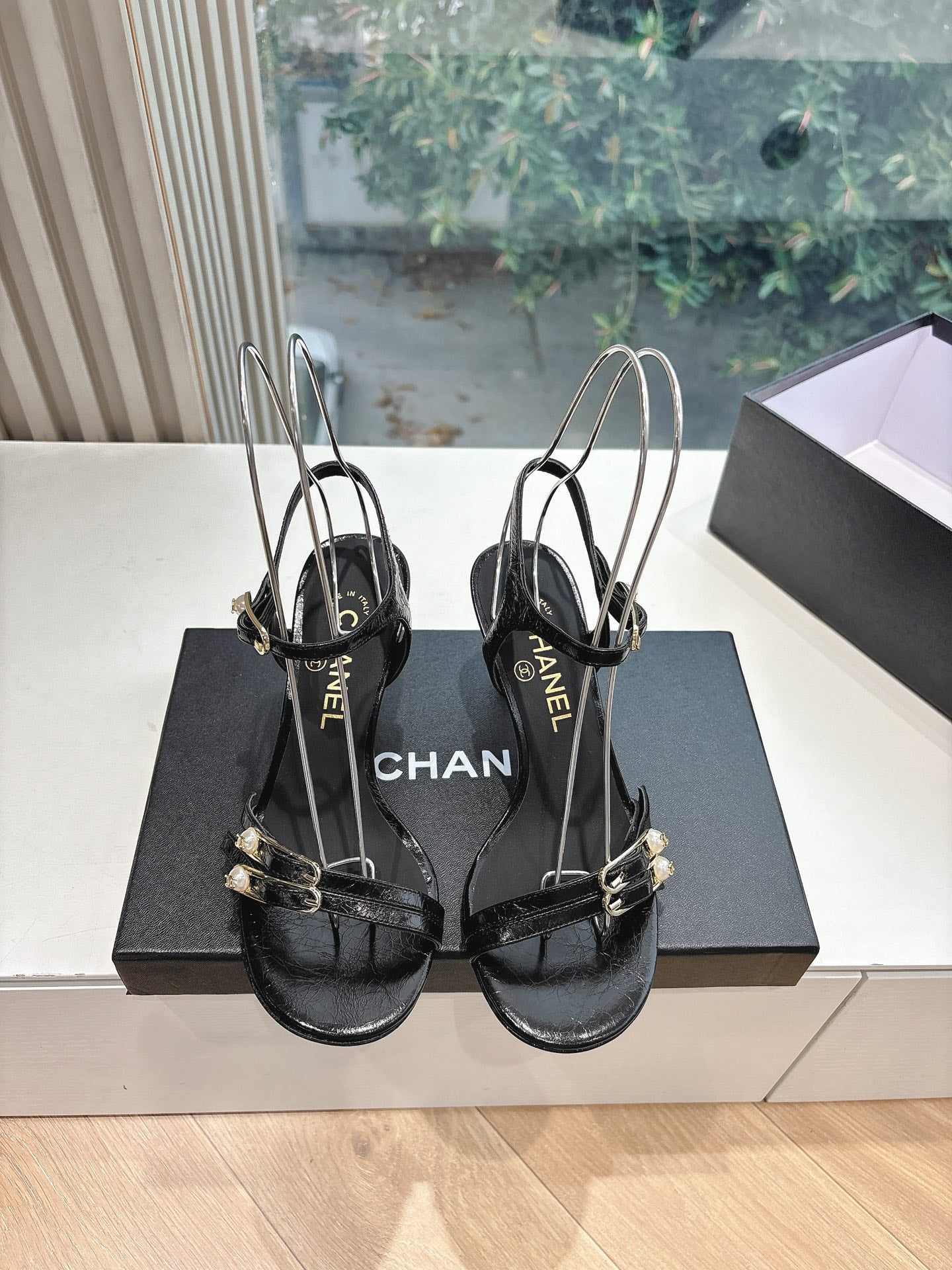 New luxury fashion Double C "logo" ladies high heels 7CM