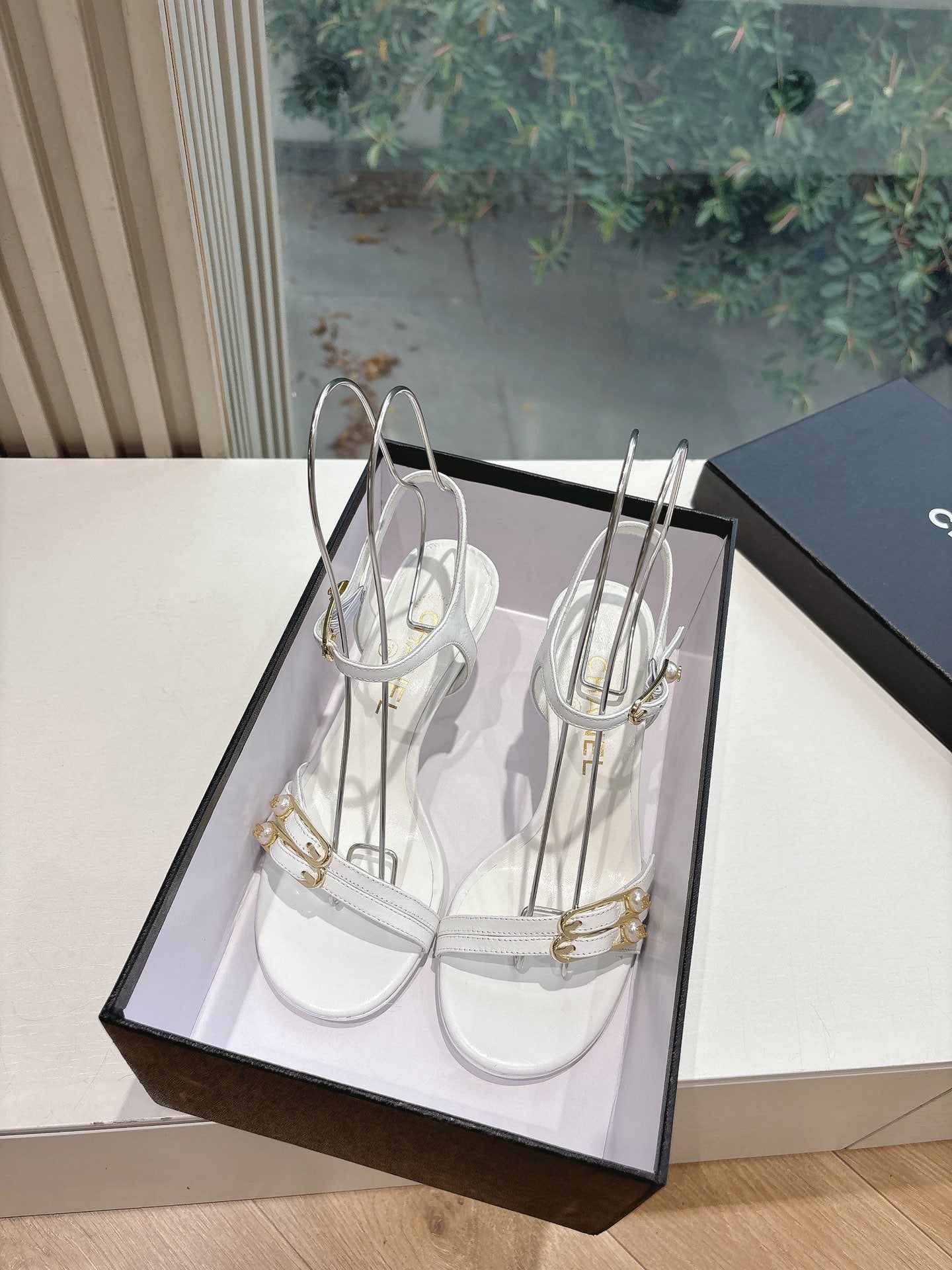 New luxury fashion Double C "logo" ladies high heels 7CM