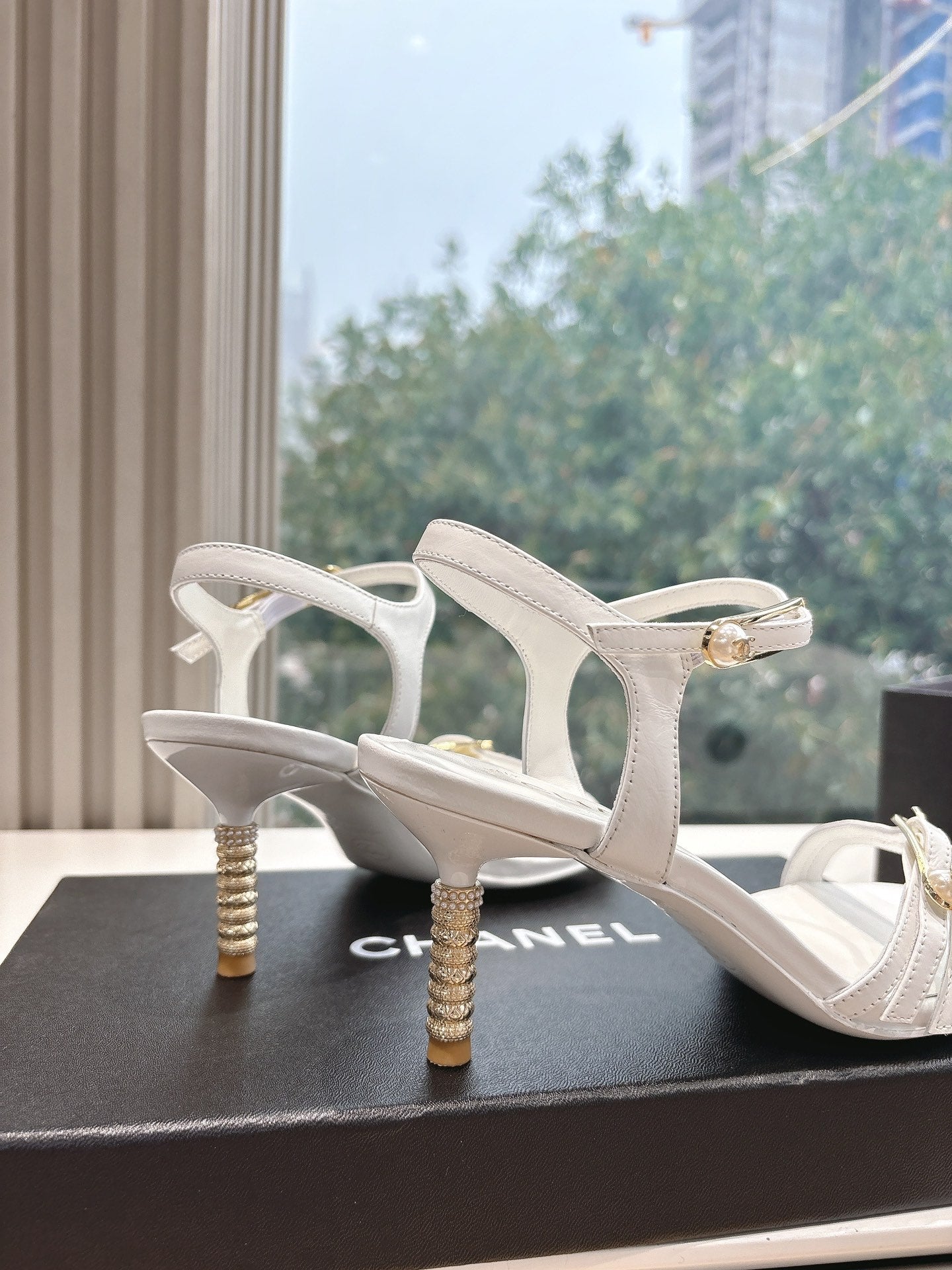 New luxury fashion Double C "logo" ladies high heels 7CM