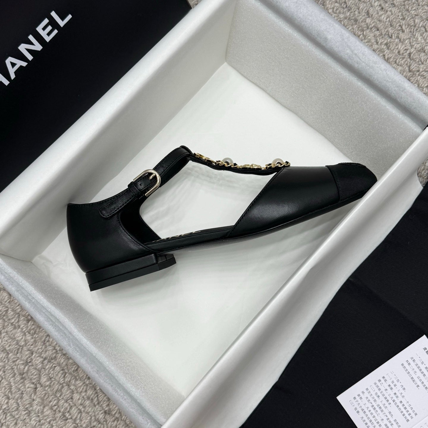 New luxury fashion Double C "logo" ladies high heels 3CM