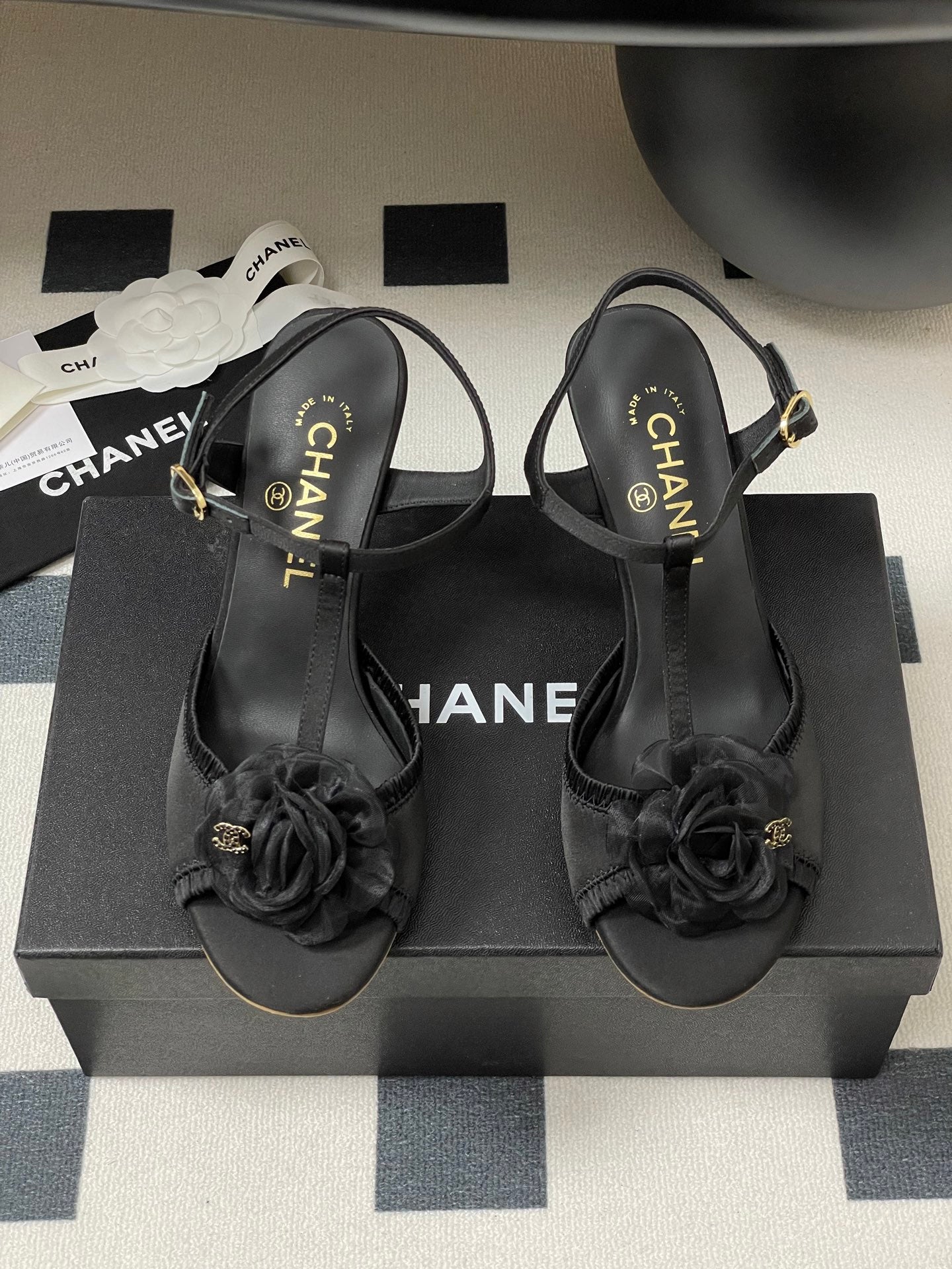 New luxury fashion Double C "logo"camellia flower ladies high heels 8CM