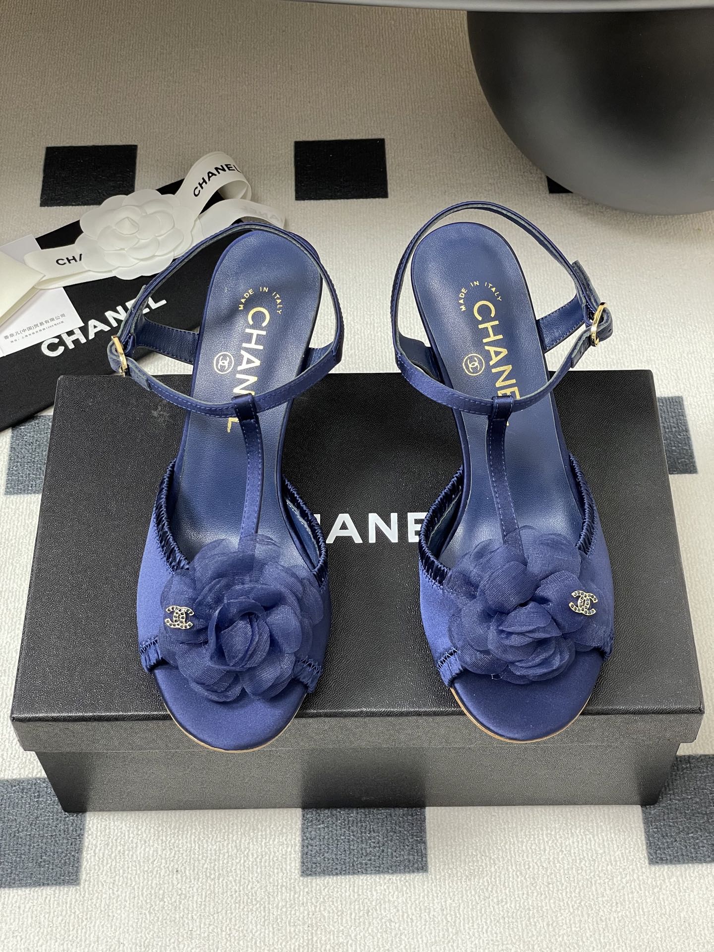 New luxury fashion Double C "logo"camellia flower ladies high heels 8CM