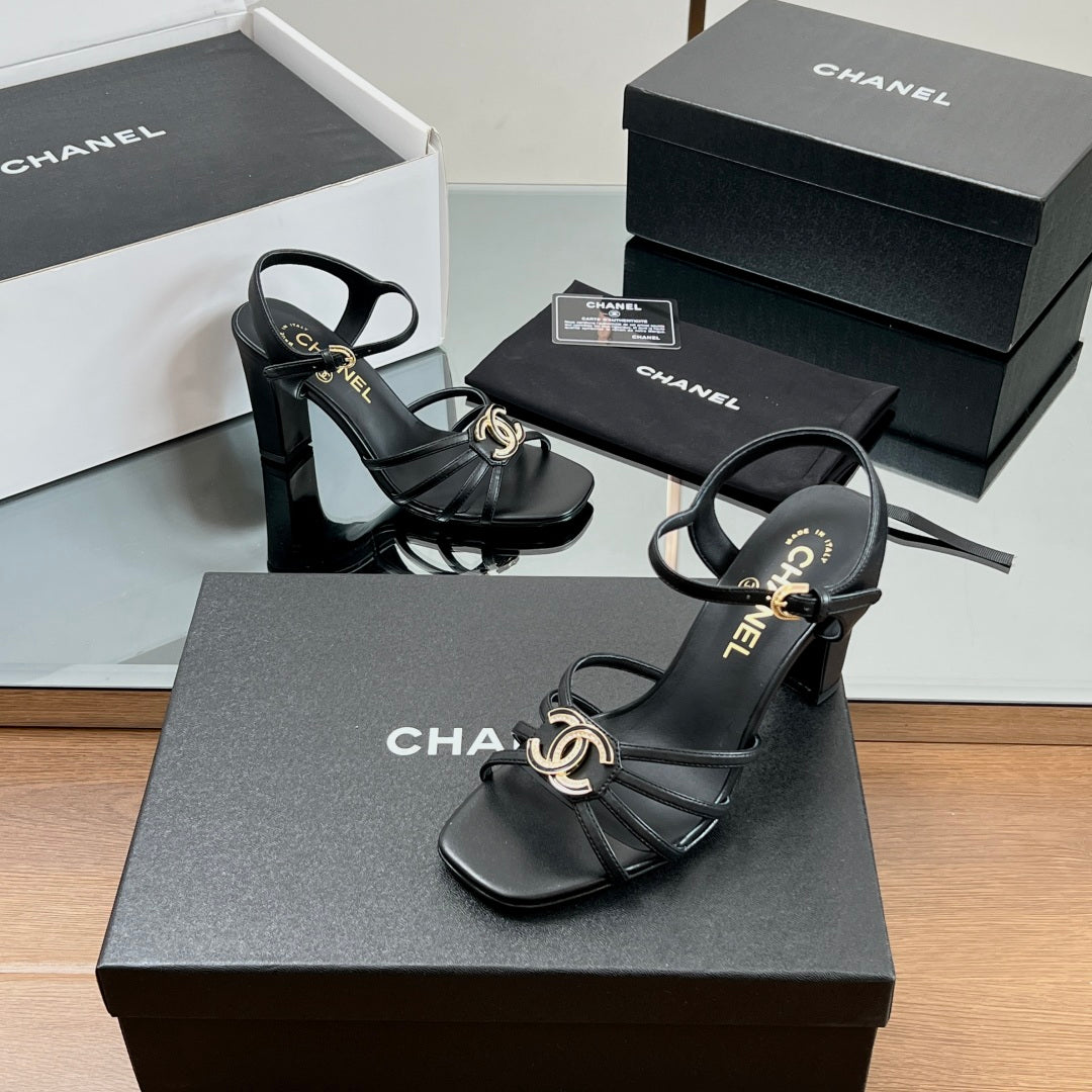 New luxury fashion Double C "logo" ladies high heels 8CM