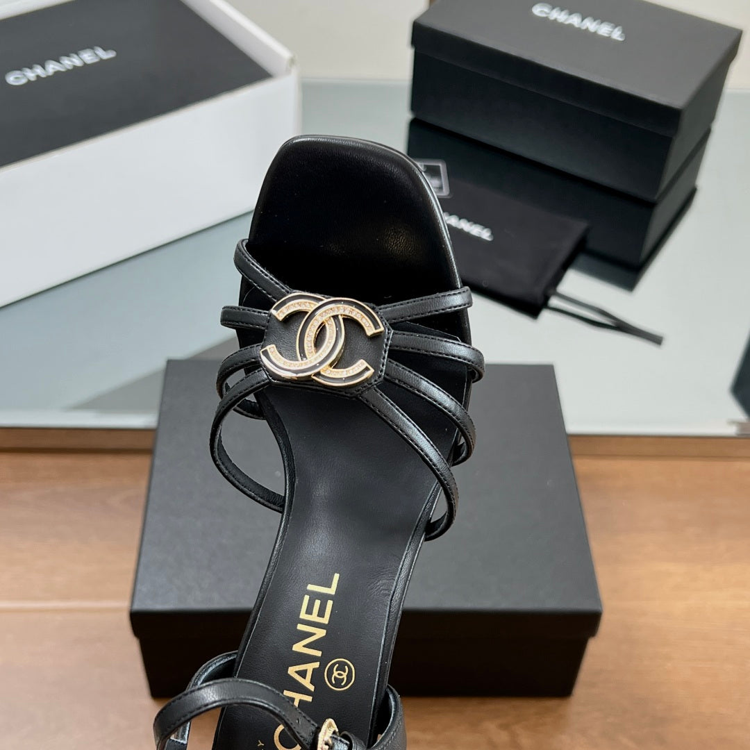 New luxury fashion Double C "logo" ladies high heels 8CM