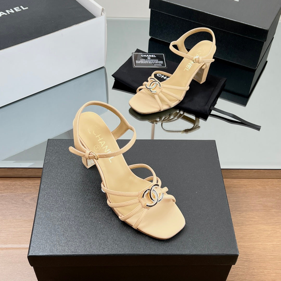 New luxury fashion Double C "logo" ladies high heels 8CM