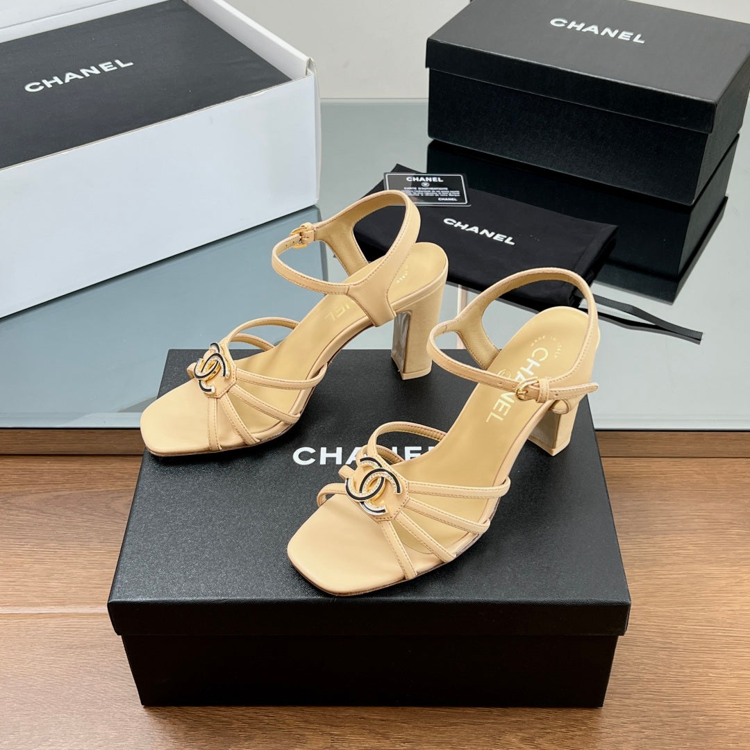 New luxury fashion Double C "logo" ladies high heels 8CM
