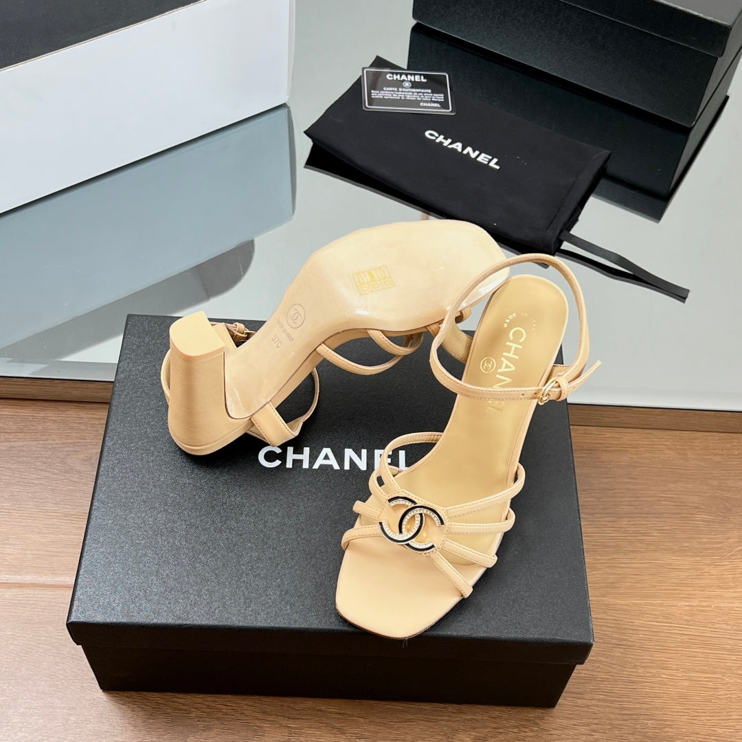 New luxury fashion Double C "logo" ladies high heels 8CM