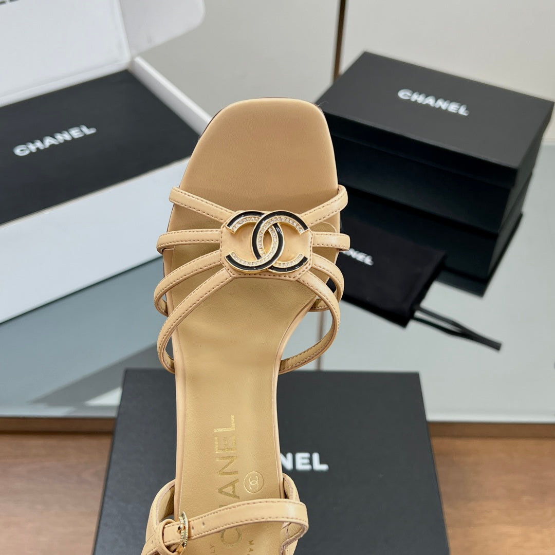 New luxury fashion Double C "logo" ladies high heels 8CM