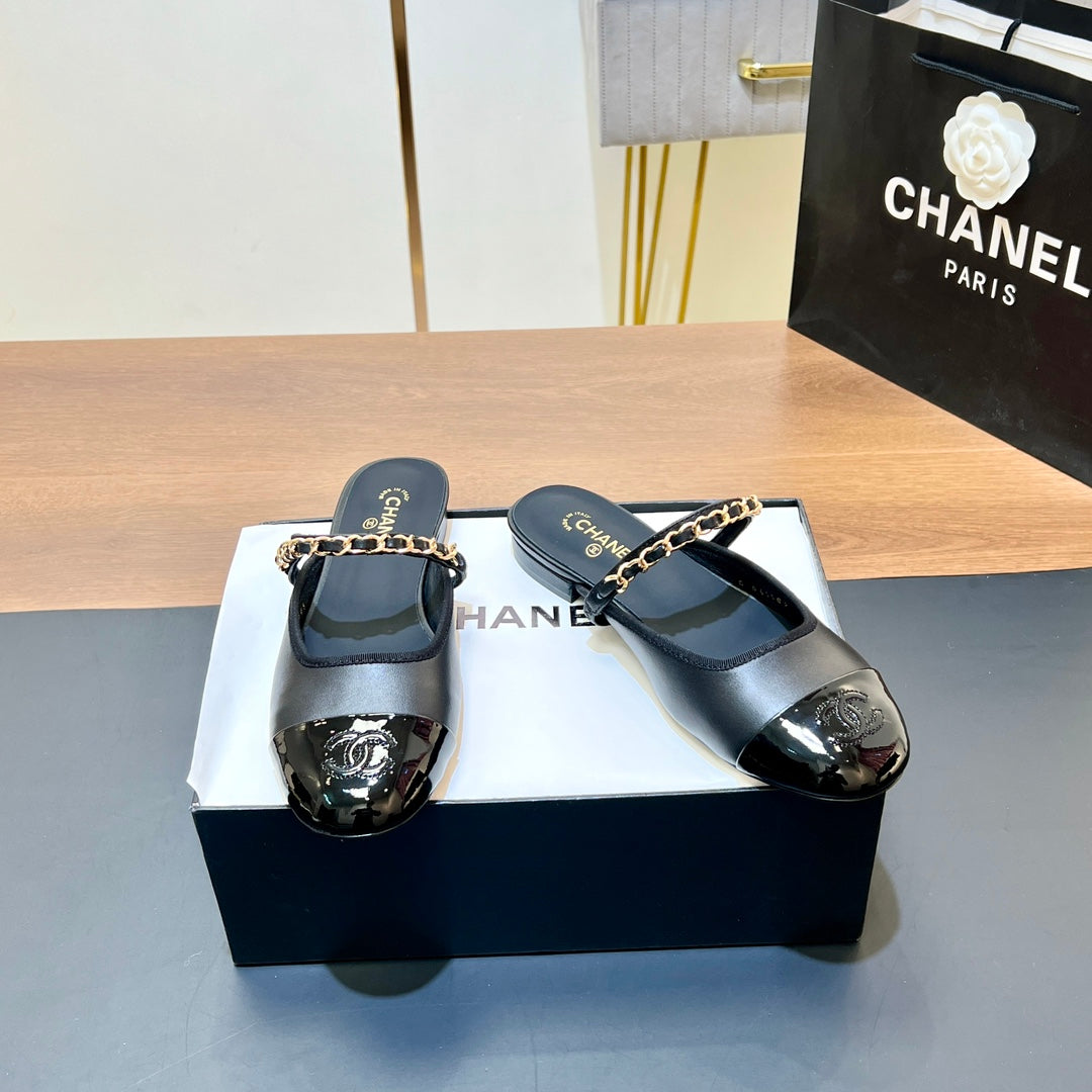 New luxury fashion Double C "logo" Versatile Mary Jane Chain Single Shoes