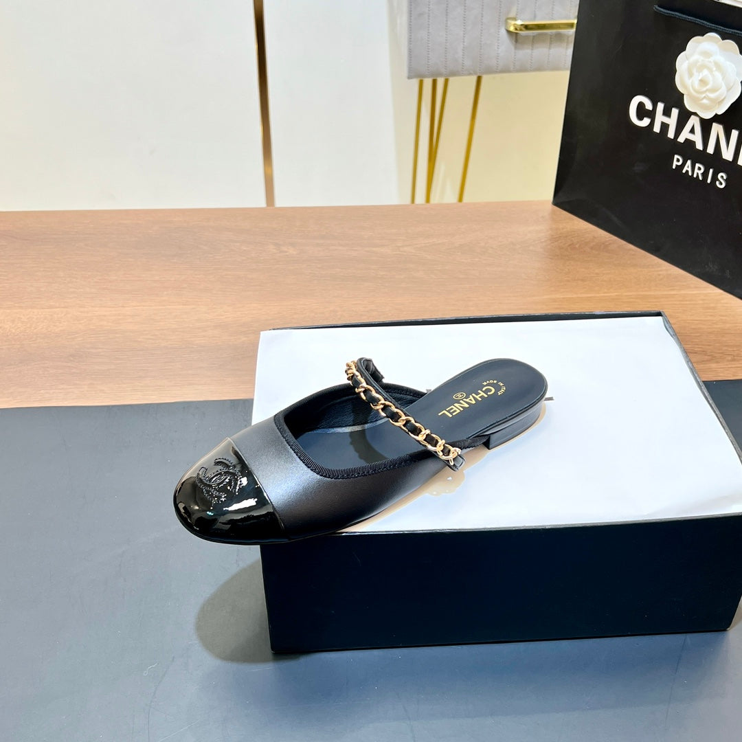 New luxury fashion Double C "logo" Versatile Mary Jane Chain Single Shoes