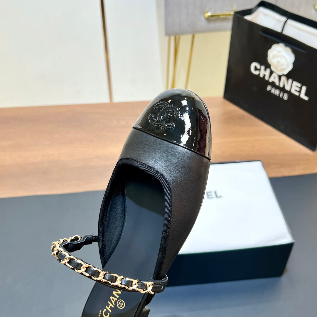 New luxury fashion Double C "logo" Versatile Mary Jane Chain Single Shoes