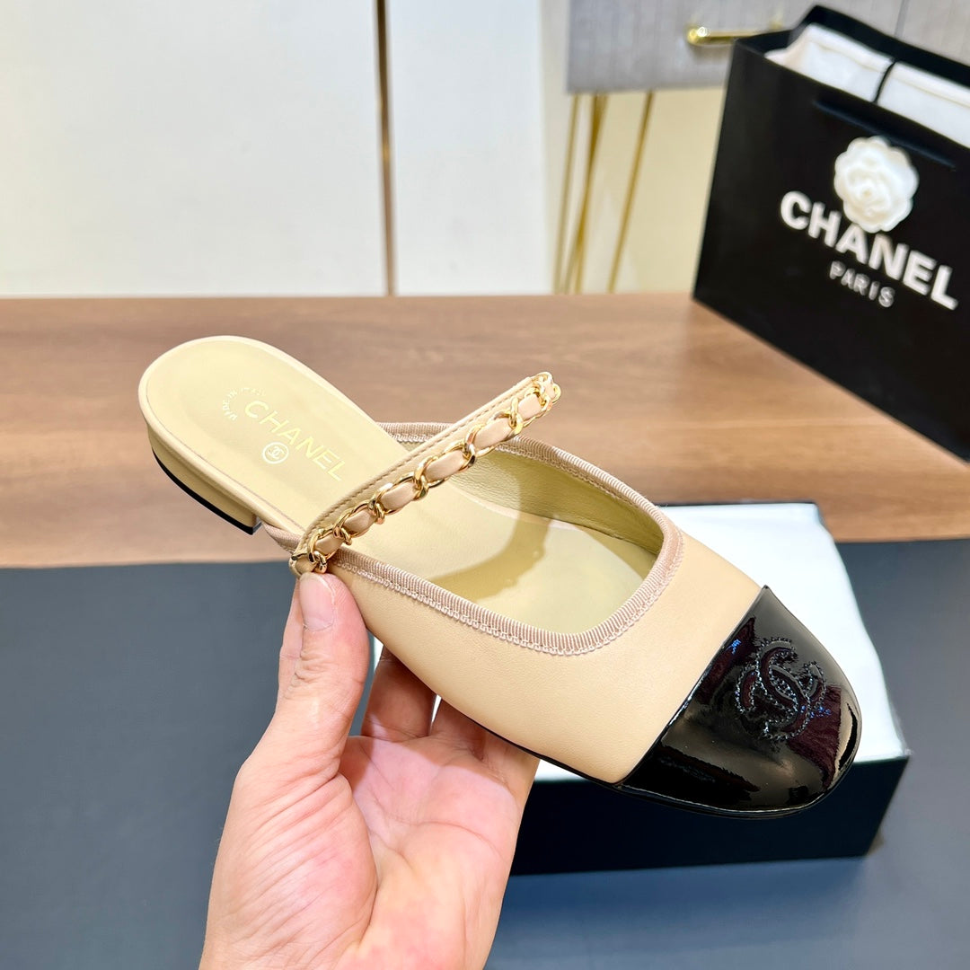 New luxury fashion Double C "logo" Versatile Mary Jane Chain Single Shoes