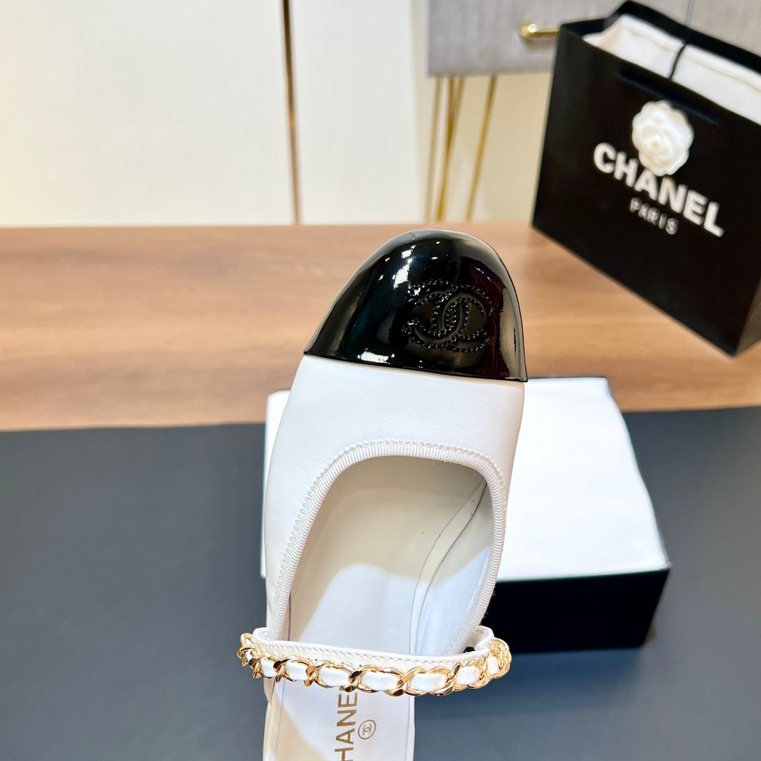 New luxury fashion Double C "logo" Versatile Mary Jane Chain Single Shoes
