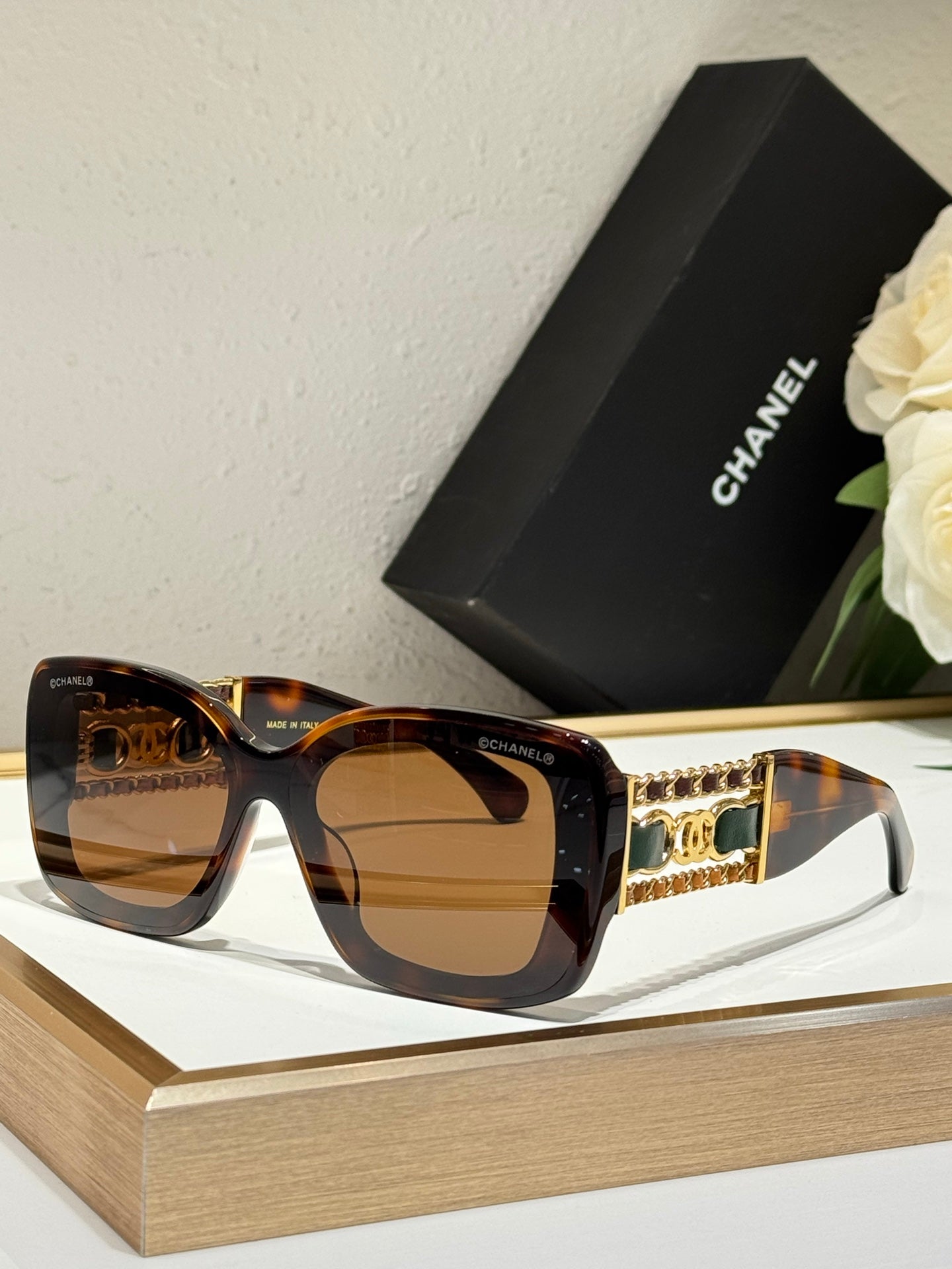 New Luxury Fashion Trendy Sunglasses