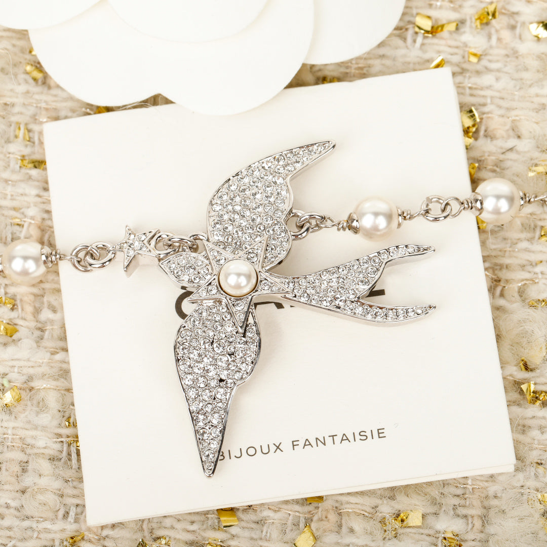New Fashion Full of diamonds, flying birds, pearls Women's Necklace