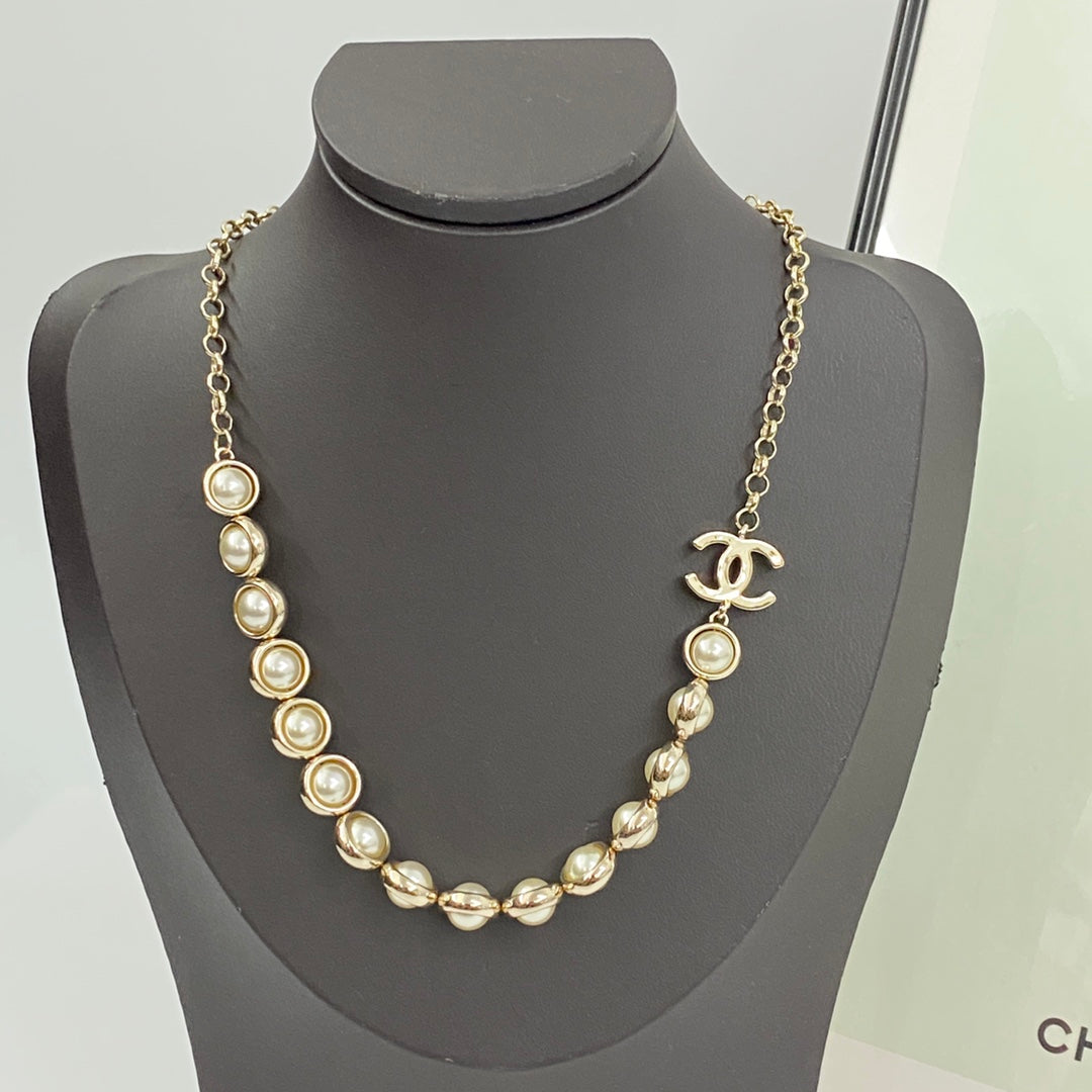 New Fashion Pearl  Women's Necklace