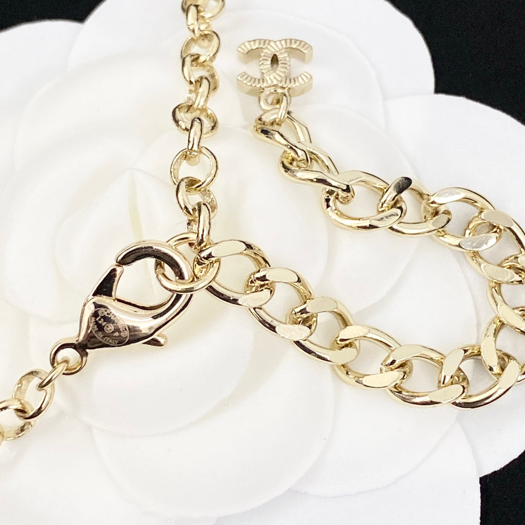 New Fashion Pearl  Women's Necklace