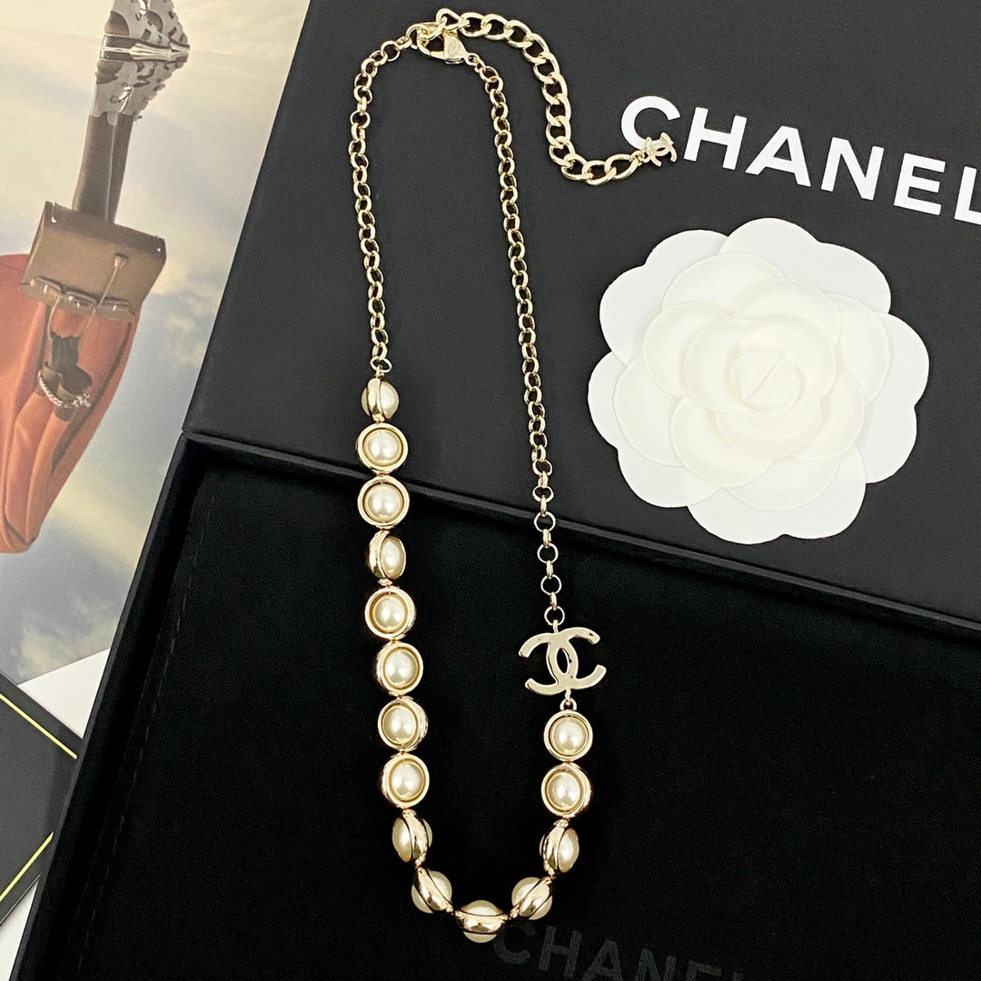 New Fashion Pearl  Women's Necklace