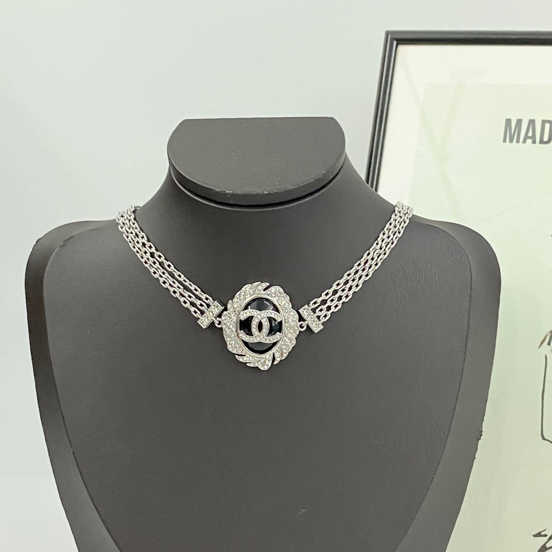 New Fashion Full Diamond Women's Necklace