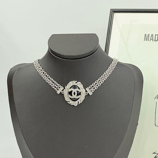 New Fashion Full Diamond Women's Necklace